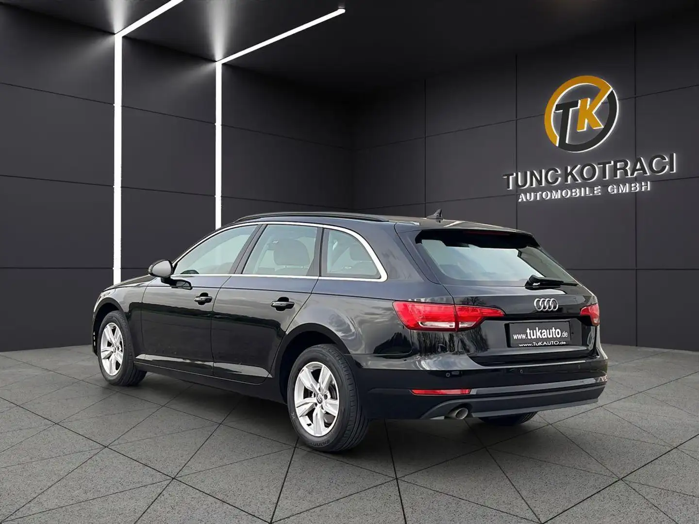 Audi A4 2.0 TDI AVANT|NAV|TEMP|SHZ|BI XEN|KLIMA|PDC++ Noir - 2