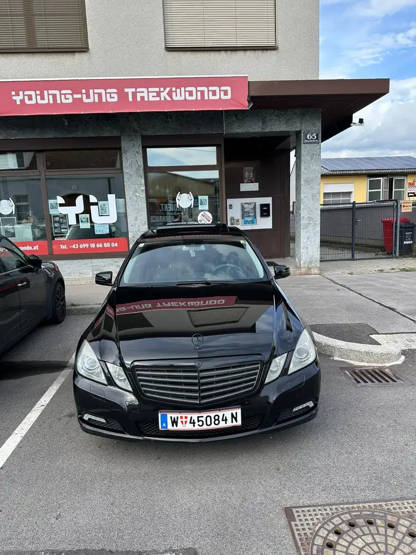 Mercedes-Benz E 220 Elegance BlueEfficiency CDI Aut. - 2