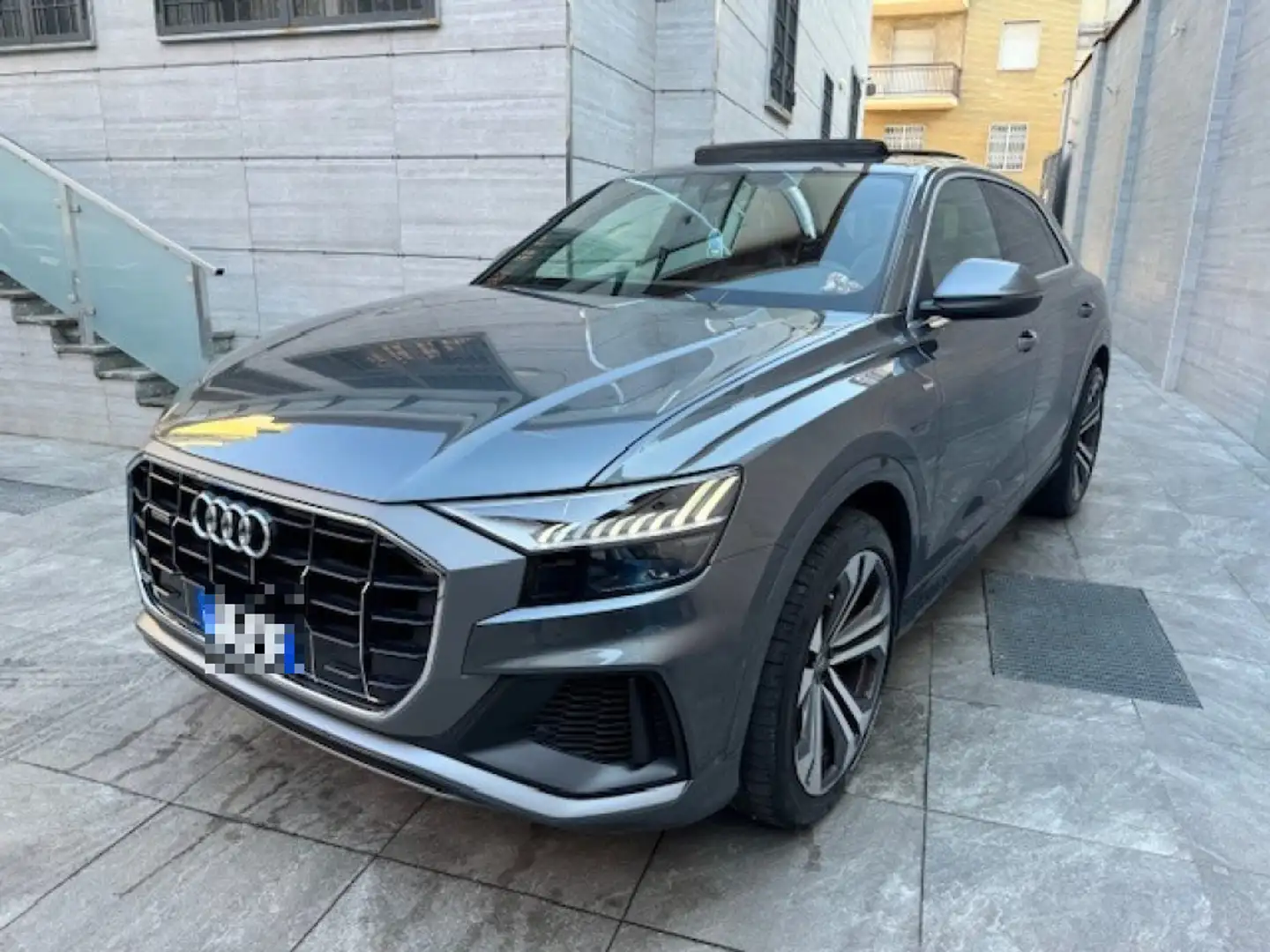 Audi Q8 50 TDI 286 CV quattro tiptronic S-LINE PLUS Grigio - 1