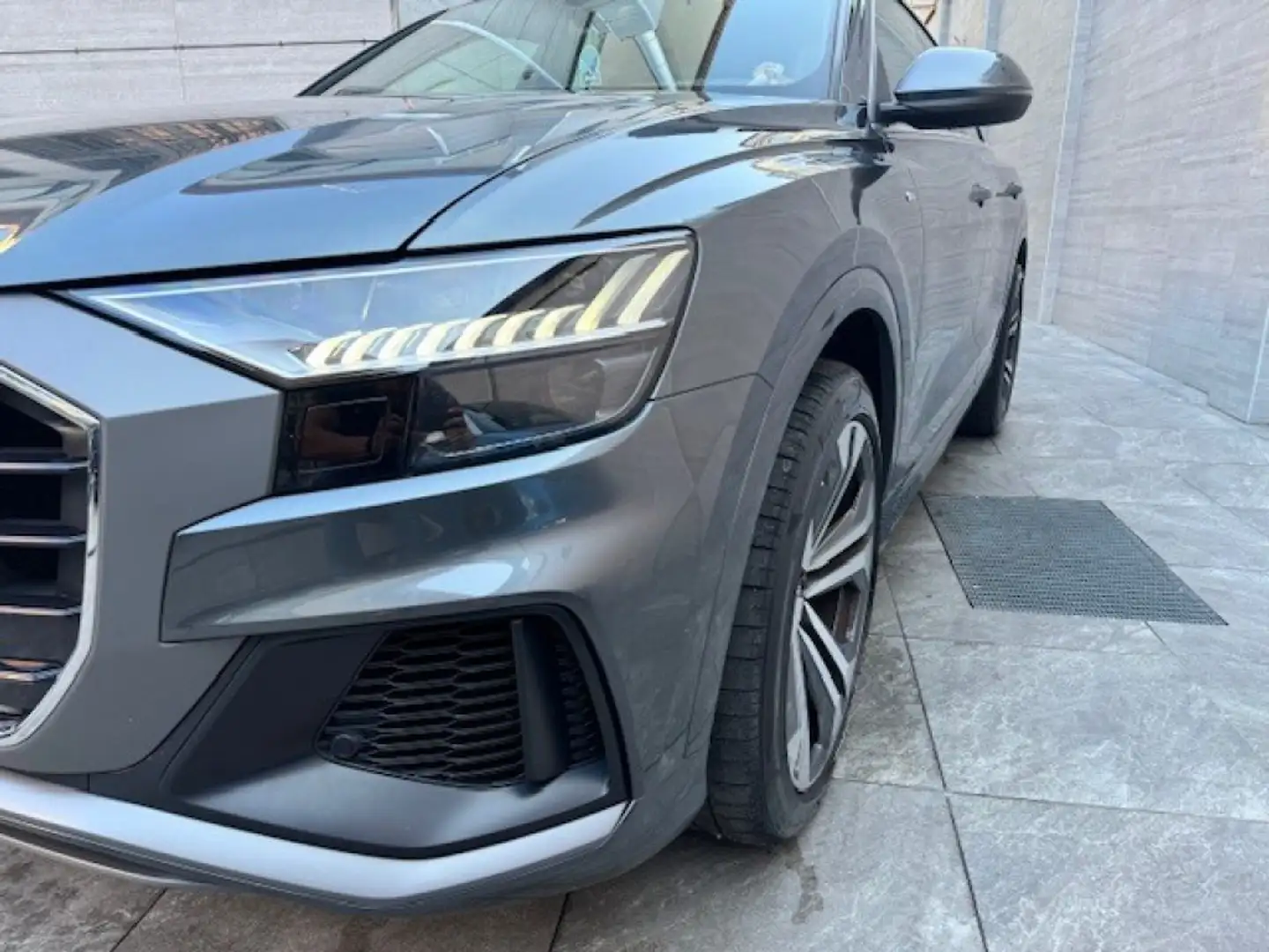 Audi Q8 50 TDI 286 CV quattro tiptronic S-LINE PLUS Grigio - 2