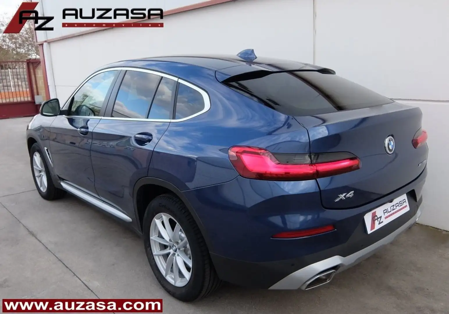 BMW X4 xDrive 20dA xLine Azul - 2