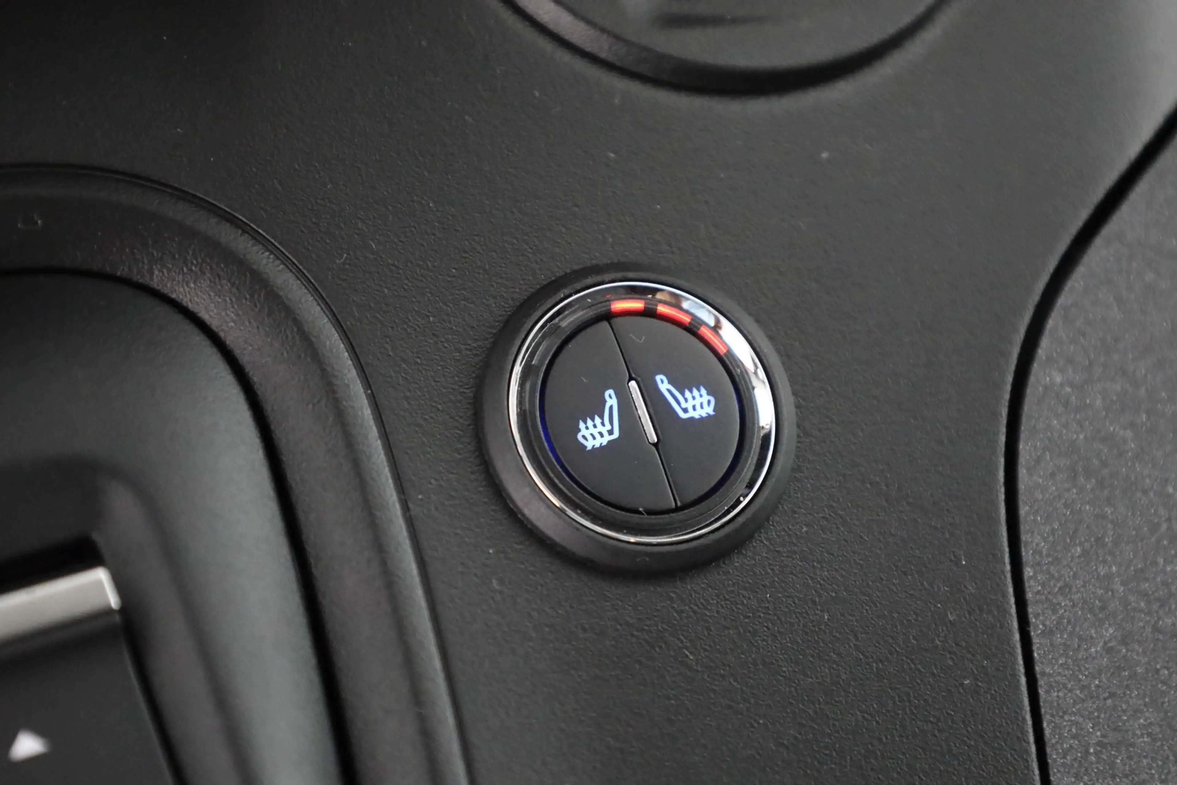 Peugeot Rifter GT 1.5 BlueHDi 130 Aut LED ACC Kamera — photo 14