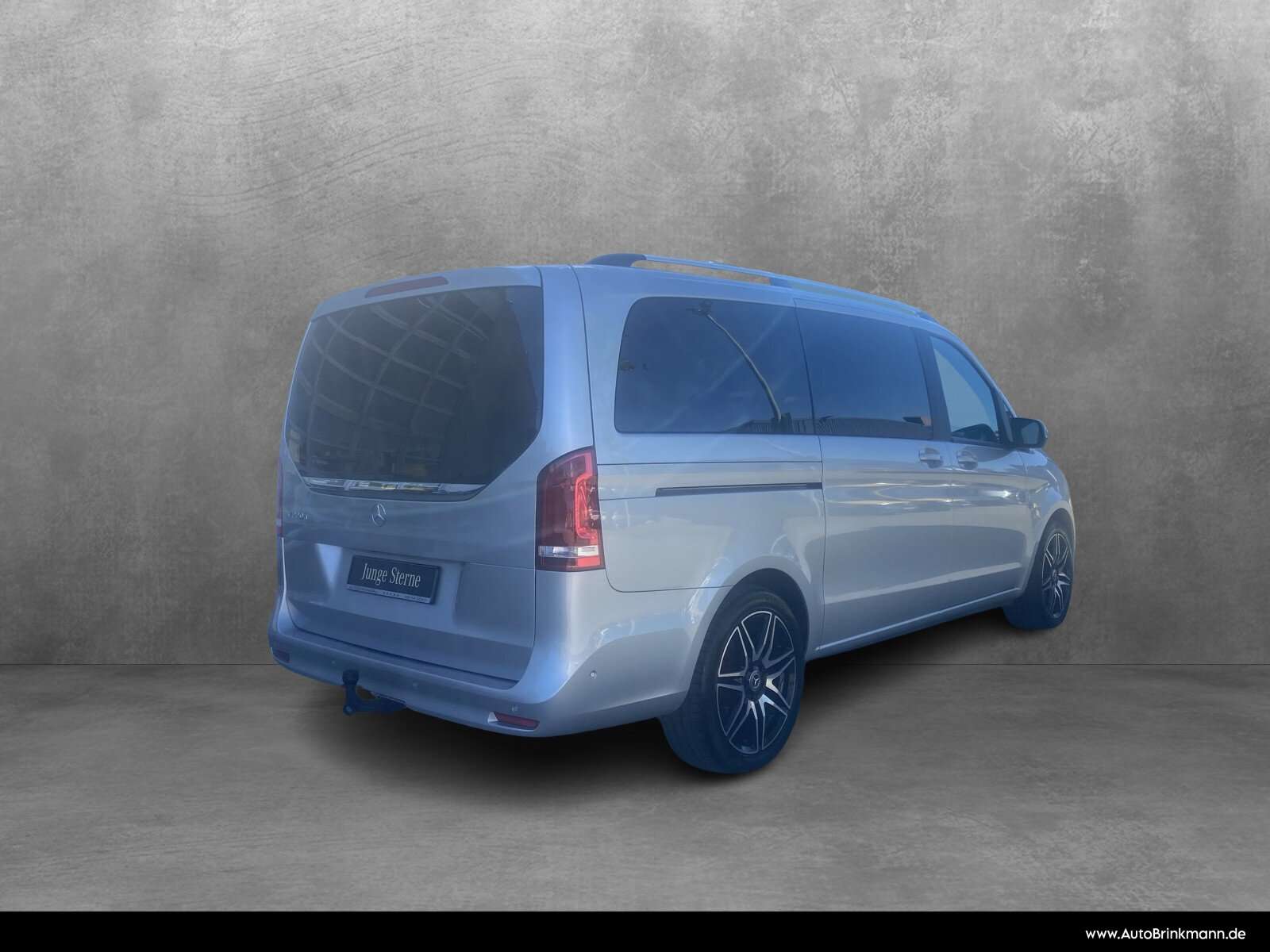 Mercedes-Benz V 220