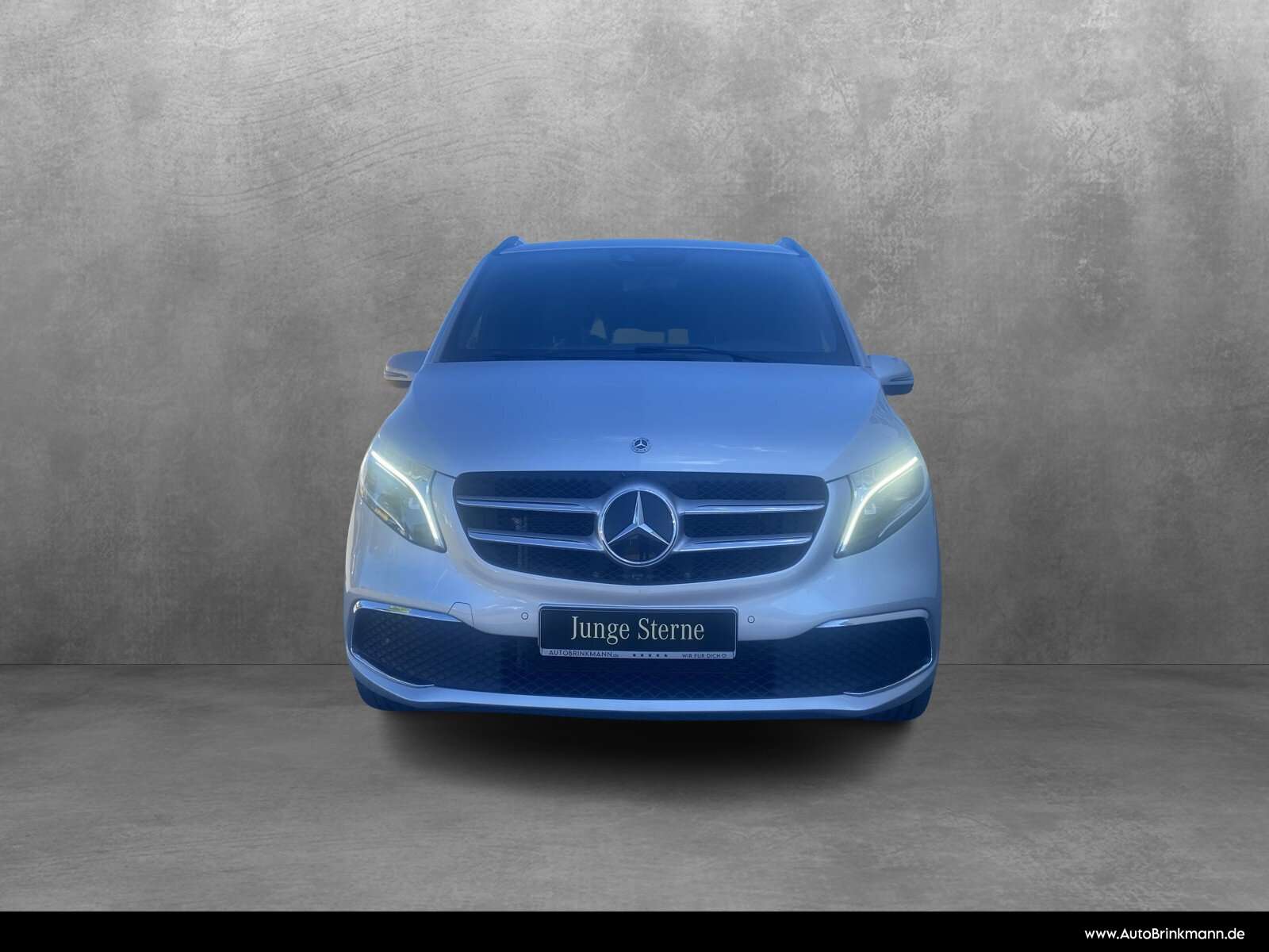 Mercedes-Benz V 220