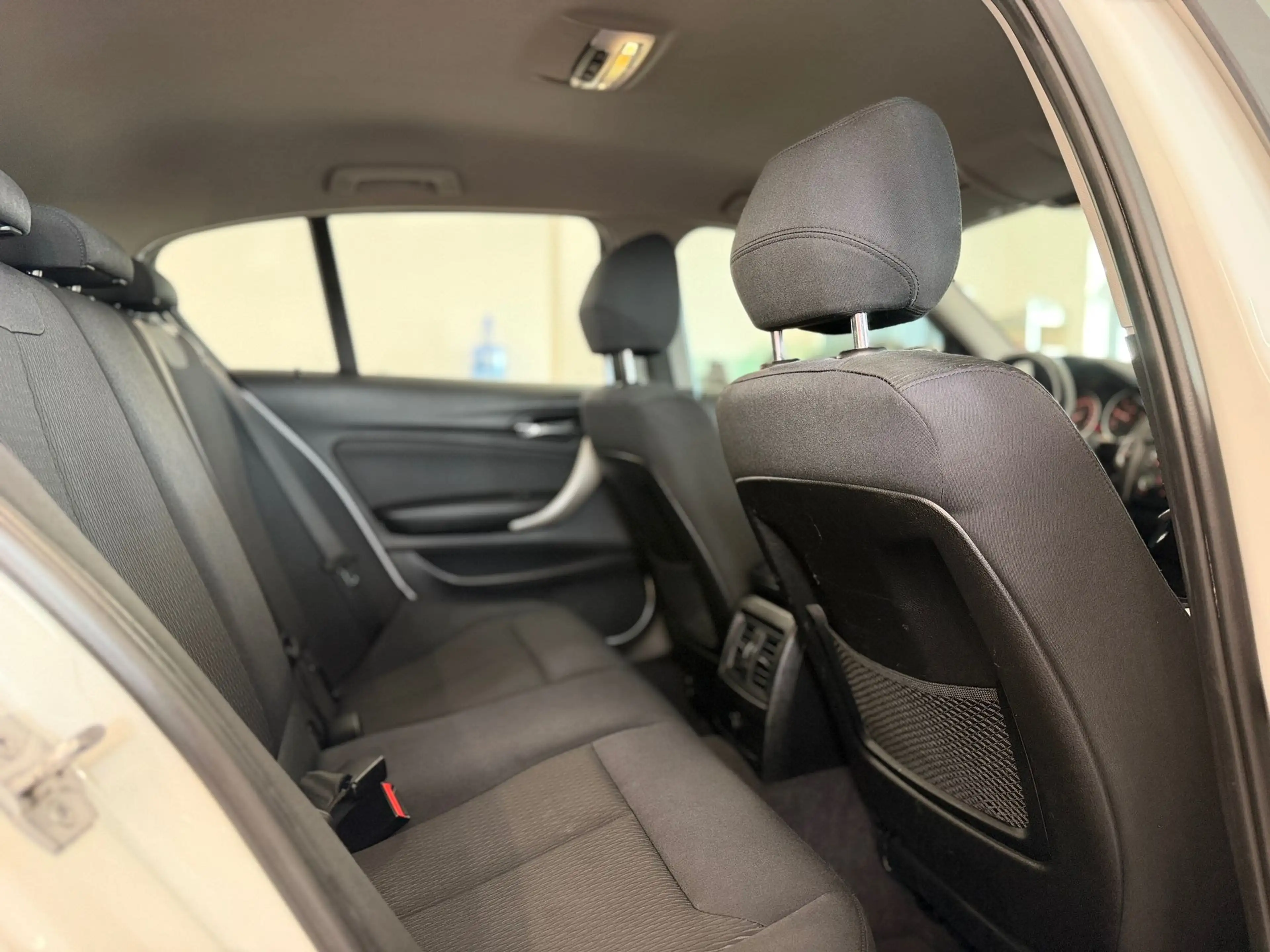 BMW 120 xDrive — photo 7