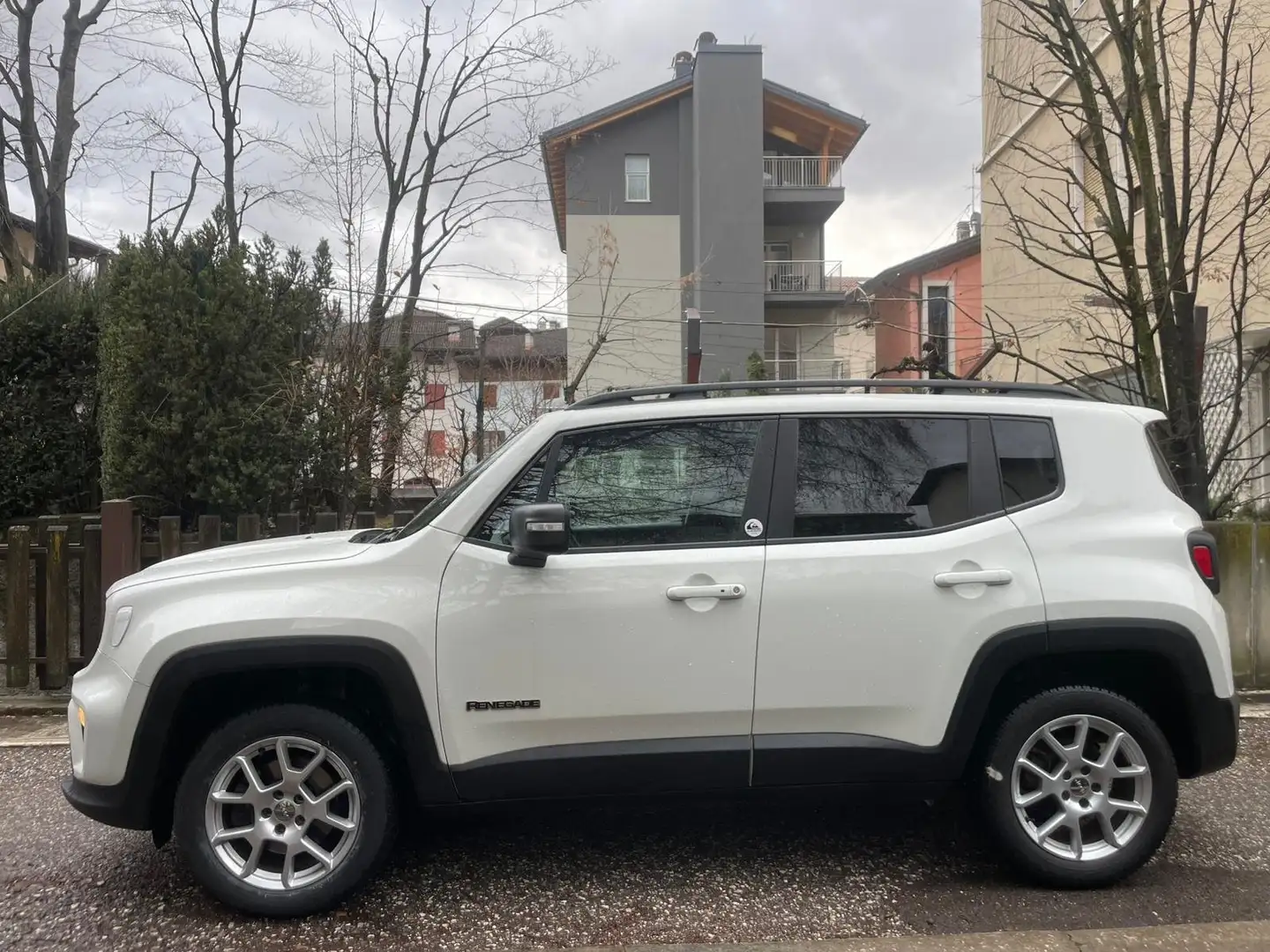 Jeep Renegade 4x4 2.0 MJT 140CV LIMITED Blanc - 1