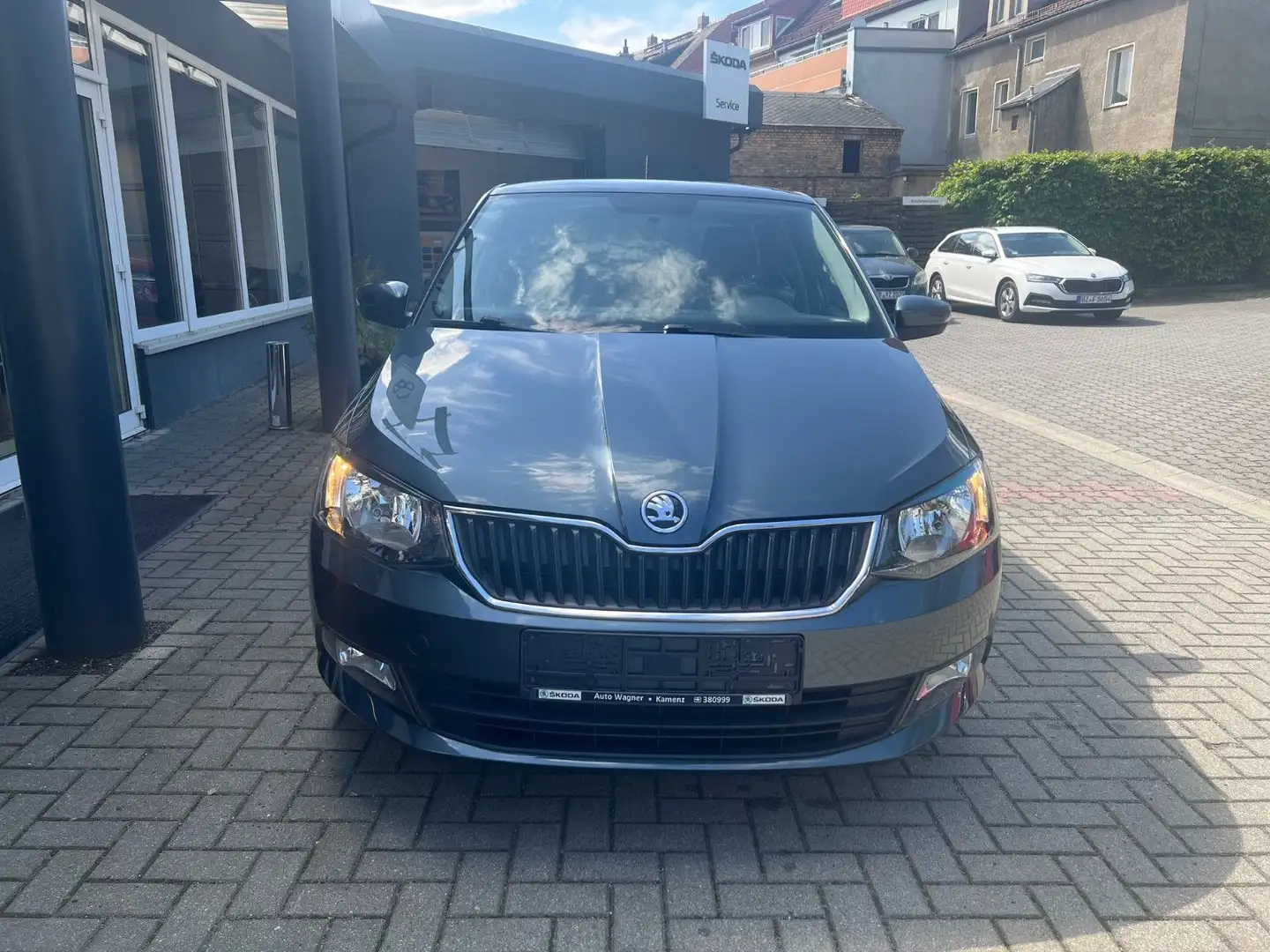 Skoda Fabia Ambition DSG *EPH SH TEL KLIMA TEM LICHTAS Gris - 2