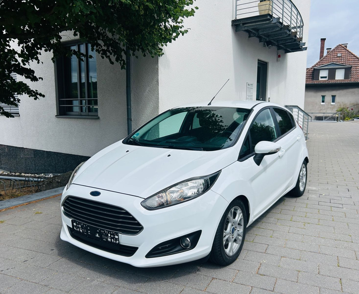 Ford Fiesta Sync Edition *Navi, SHZ, Klima*