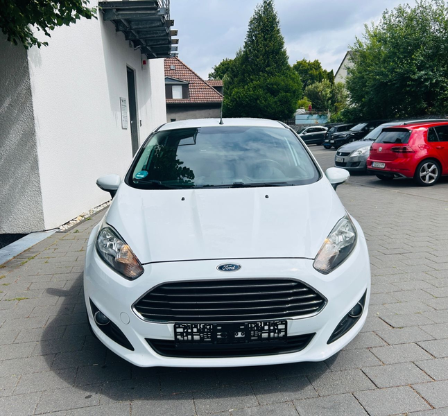 Ford Fiesta Sync Edition *Navi, SHZ, Klima* — photo 3