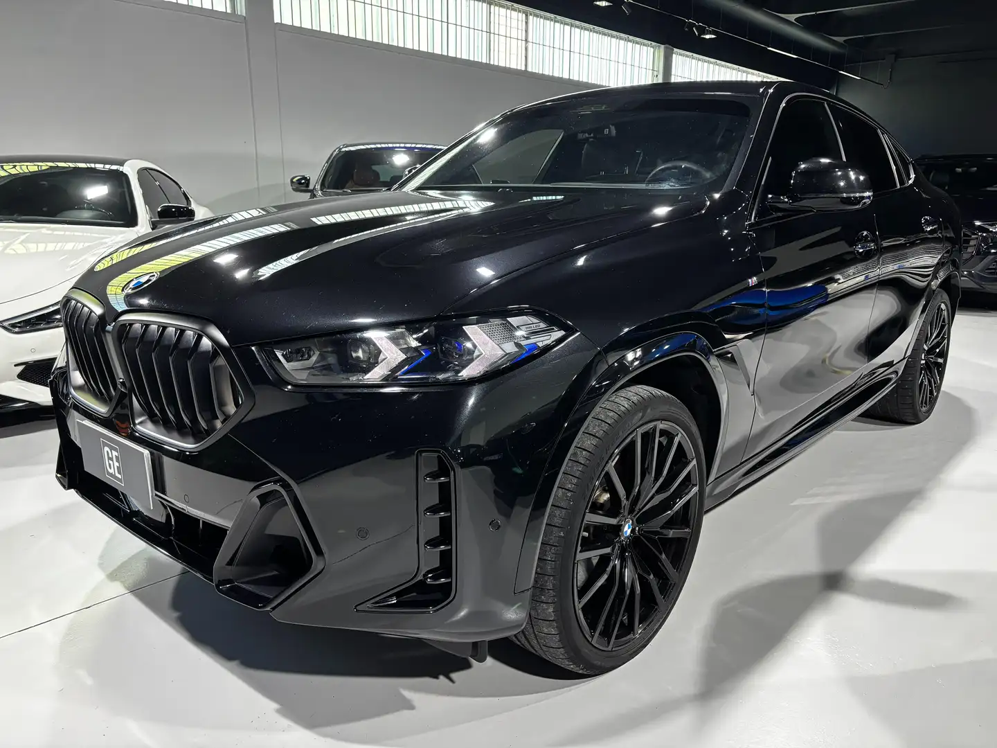 BMW X6 xdrive30d MSport Pro auto Noir - 1