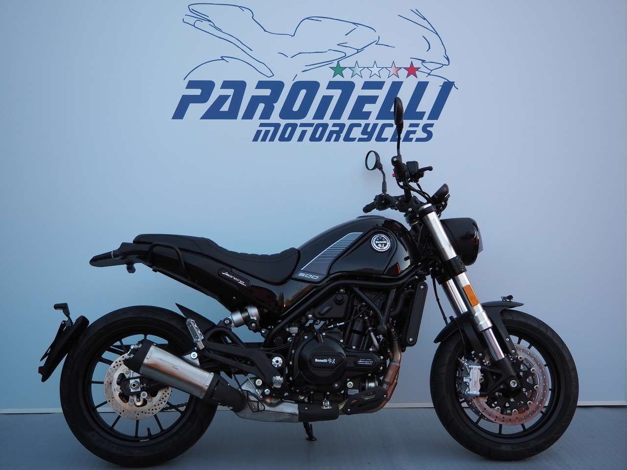Benelli Leoncino 500