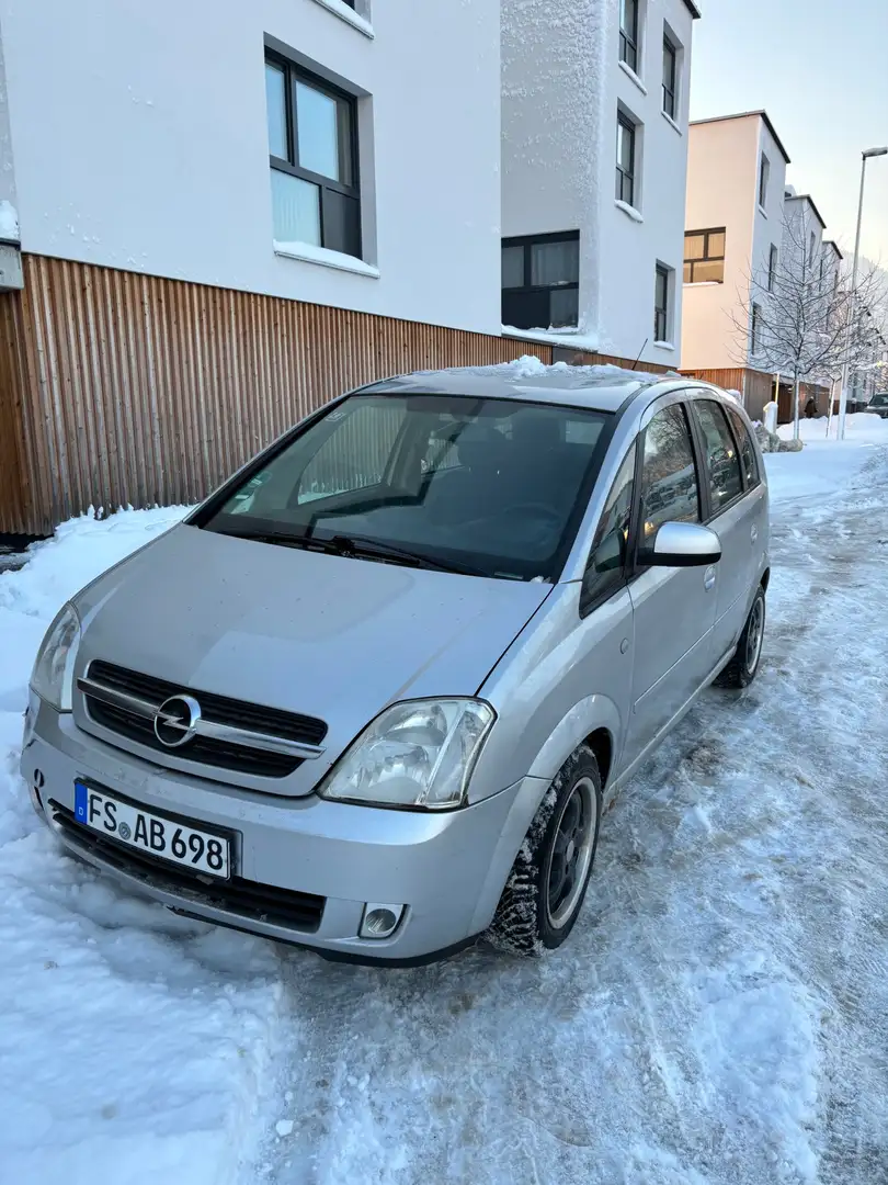 Opel Meriva 1,6 16V Grau - 2