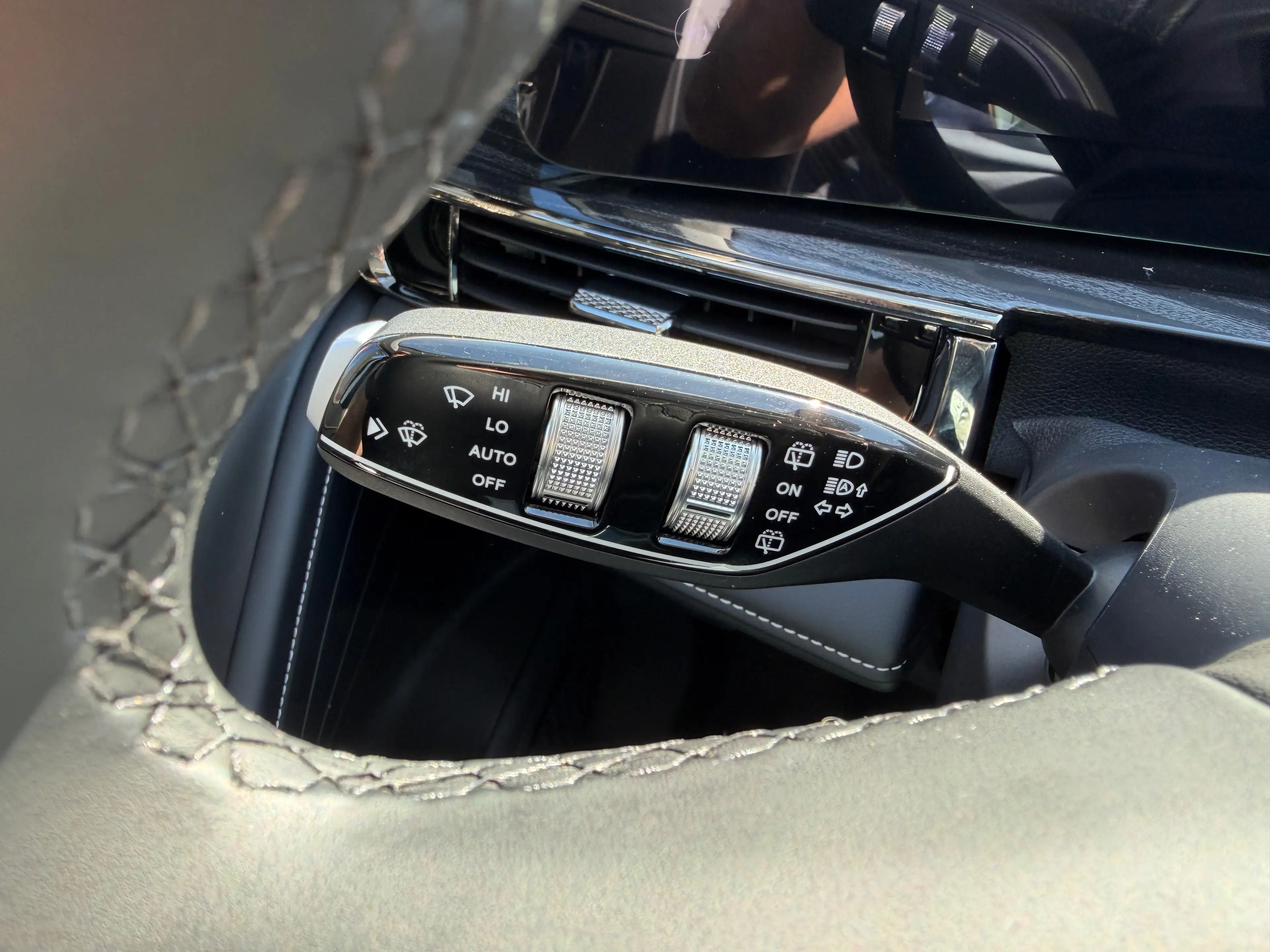 Omoda 5 1,5 HEV Premium-Line WINTERRÄDER KOSTENLOS! — photo 14