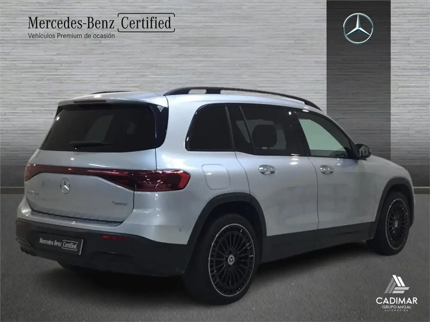 Mercedes-Benz EQB 300 4Matic - 2