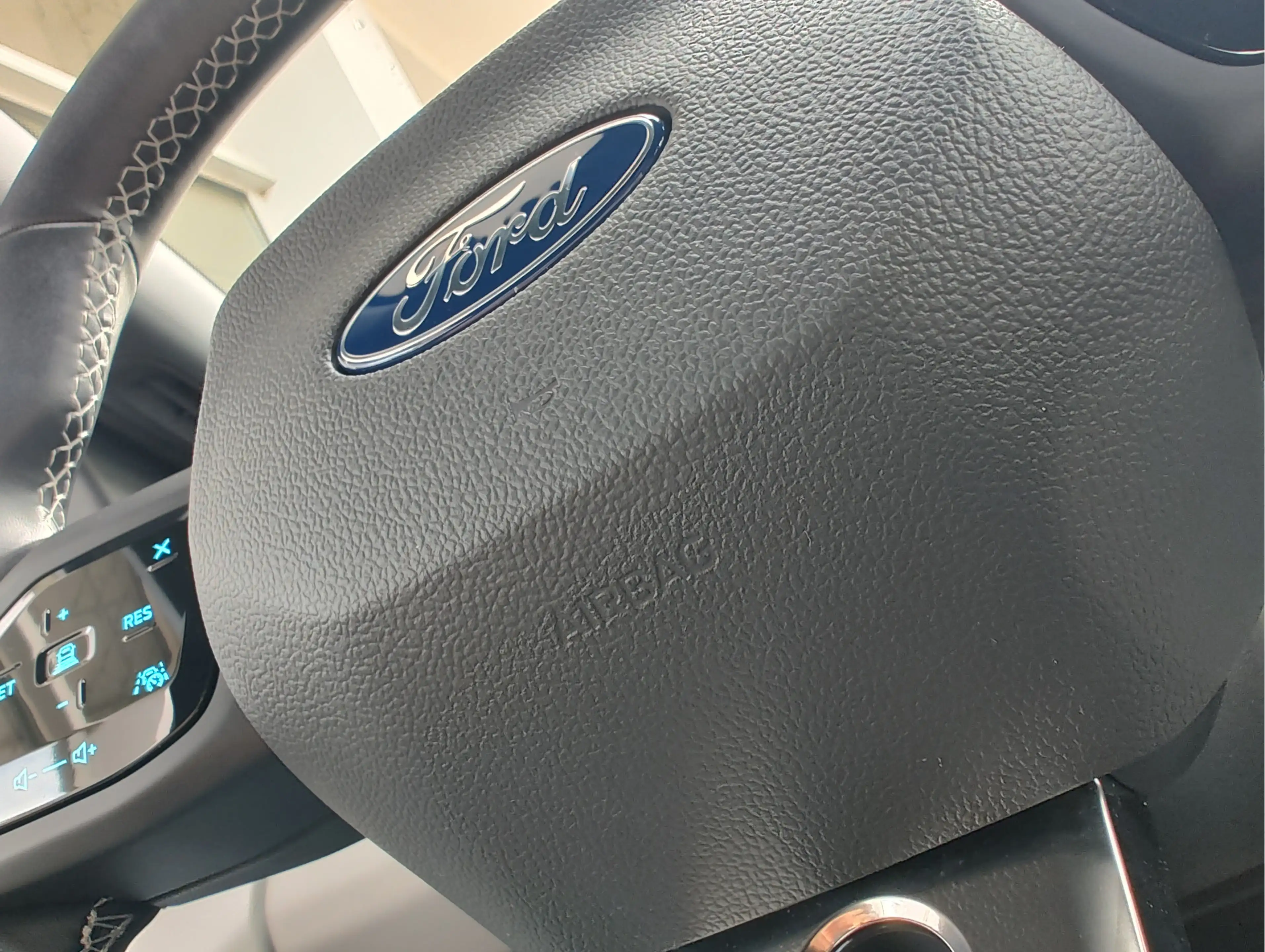 Ford Capri STANDARD RANGE RWD 52 kWh Massagestoel | Head-up D — photo 24