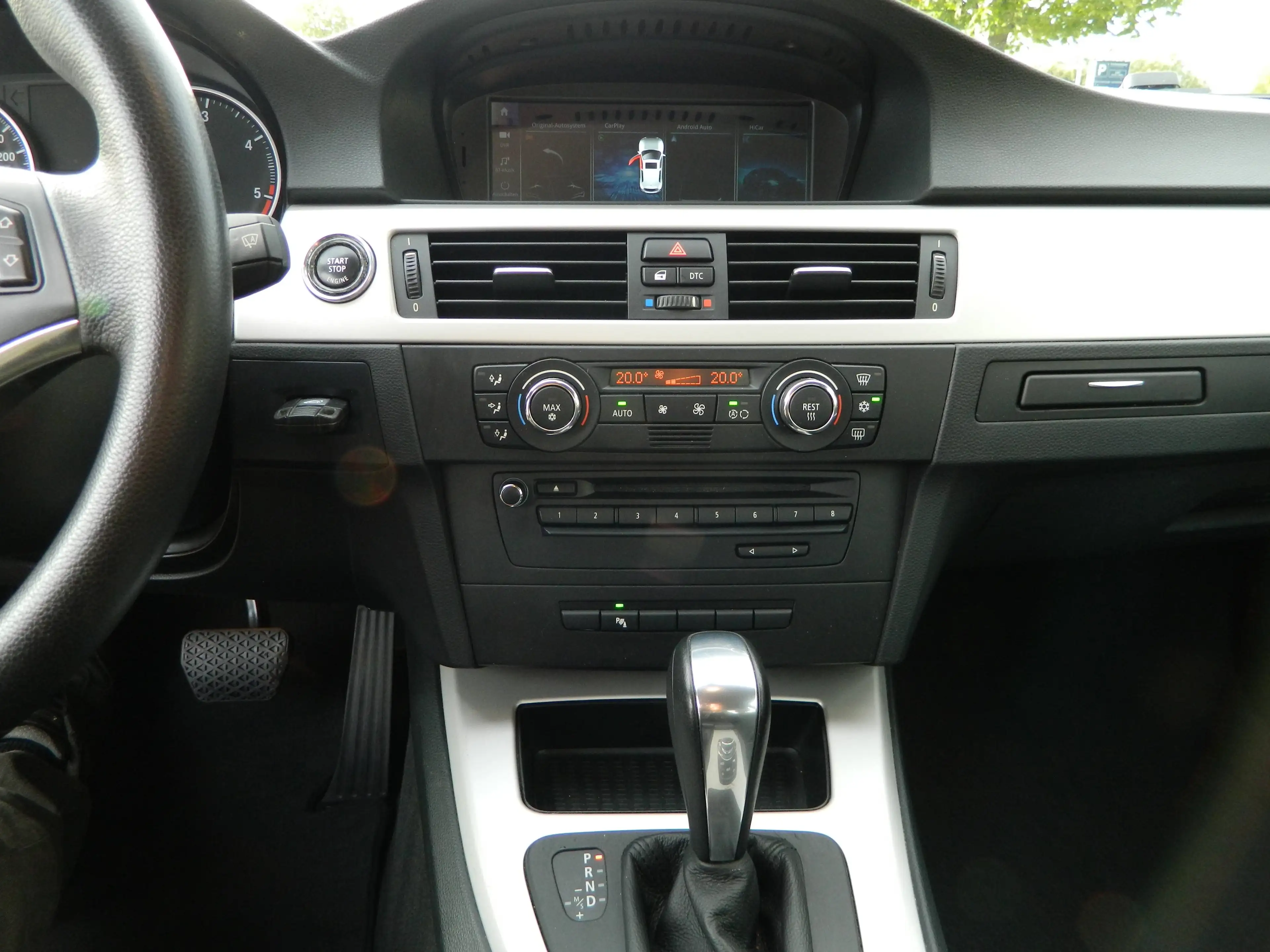 BMW 320 3 Coupe 320 d / Automatik / Steuerkette Neu / CarPlay — photo 15