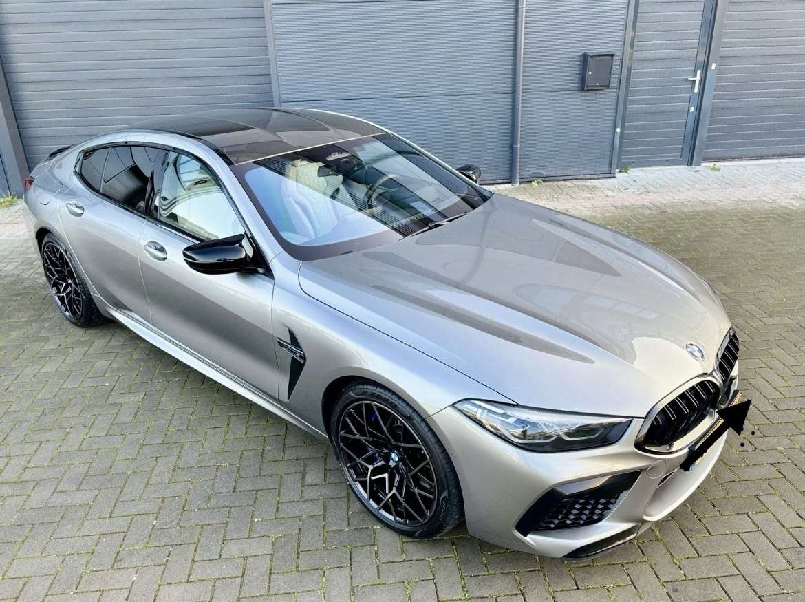 2019 BMW M8