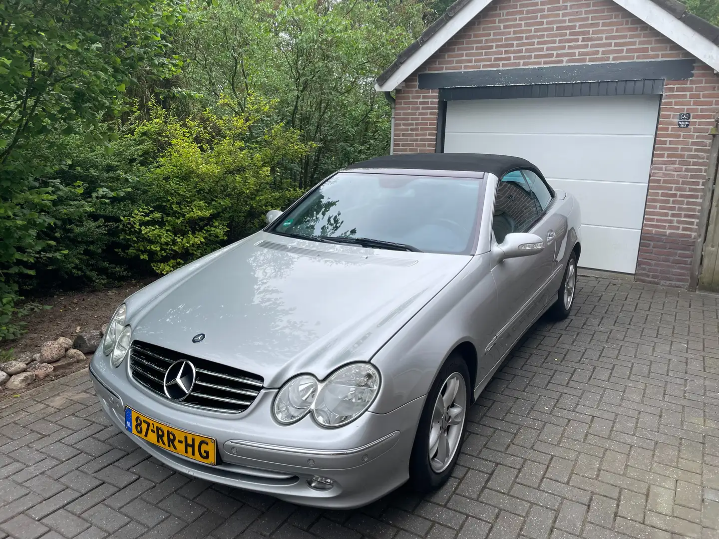 Mercedes-Benz CLK 240 CLK 240 Avantgarde cabriolet Argintiu - 1