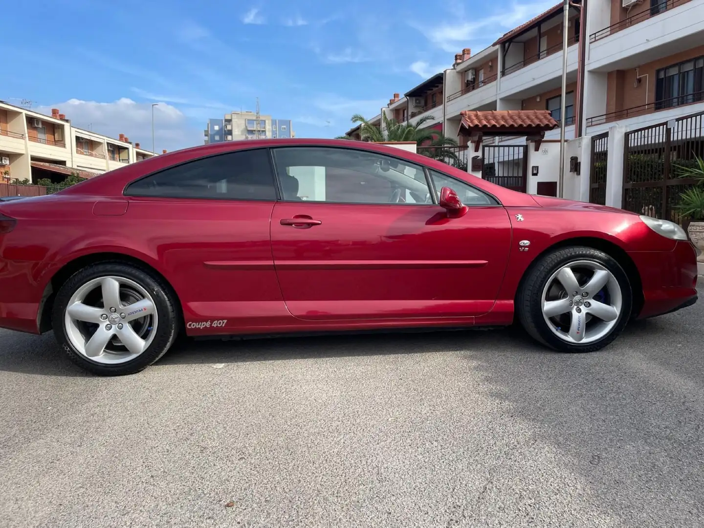 Peugeot 407 Coupe 2.7 V6 hdi 24v Feline auto fap Šedá - 1