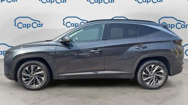 Hyundai Tucson view 2