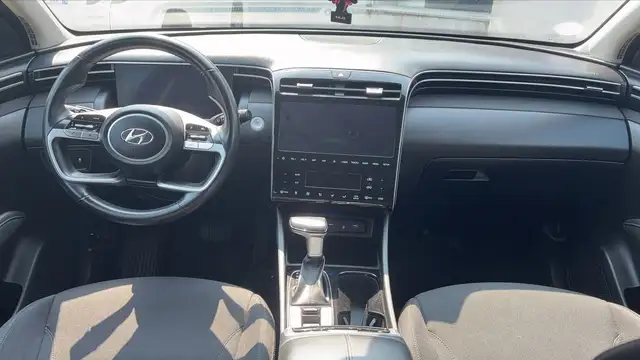 Hyundai Tucson view 11