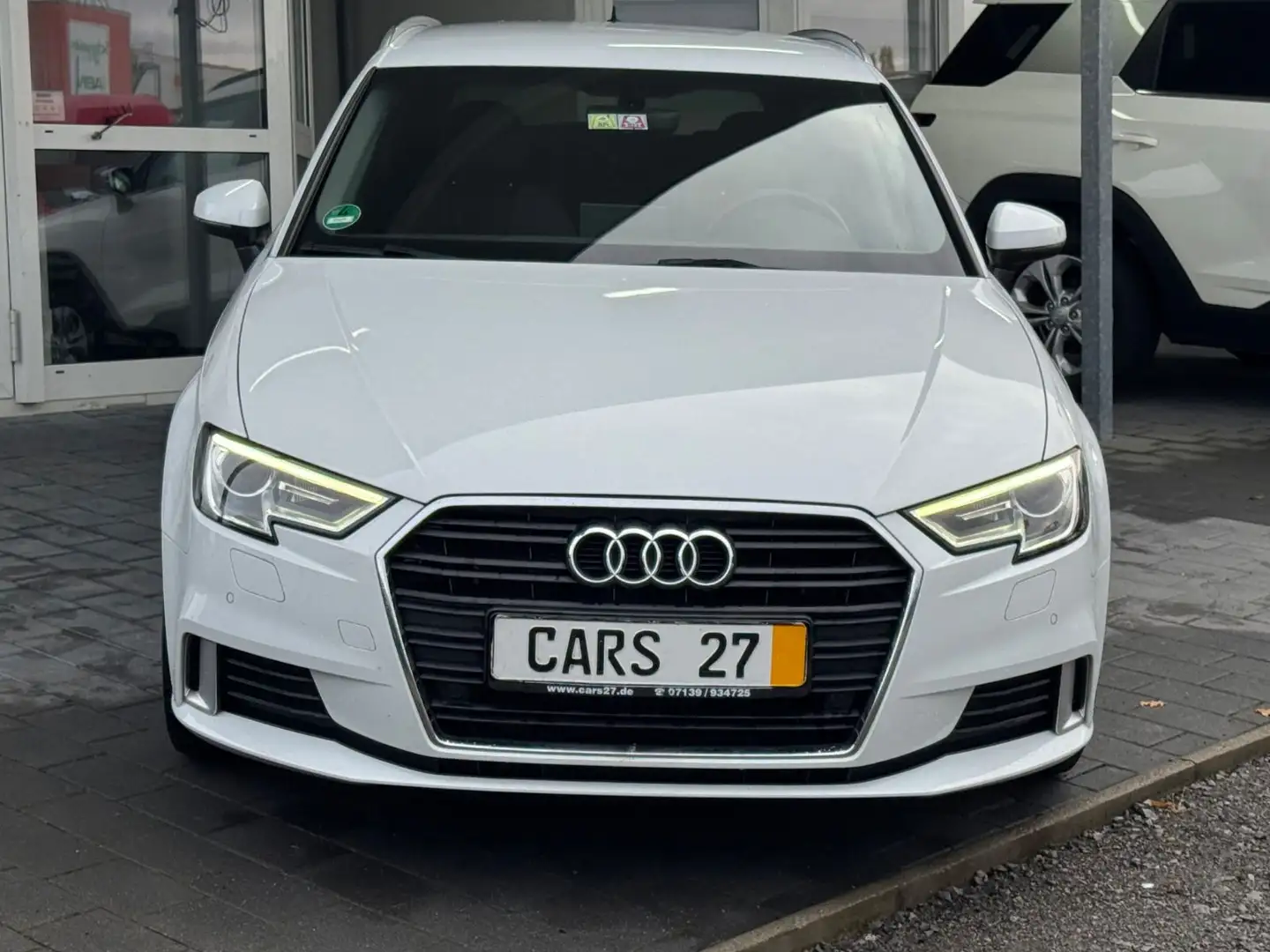 Audi A3 Sportback 30 TDI sport Virtual Co. LED NAVI Weiß - 2