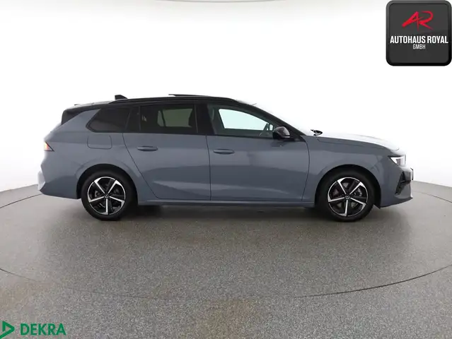 Opel Astra view 6