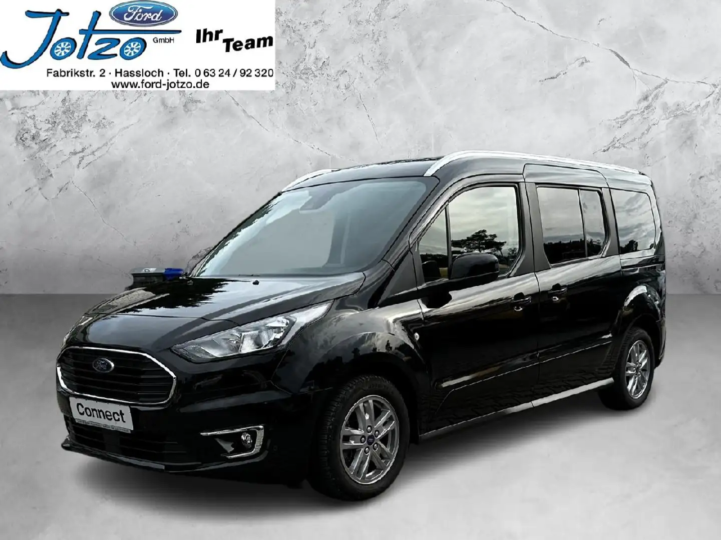 Ford Grand Tourneo Titanium Noir - 1