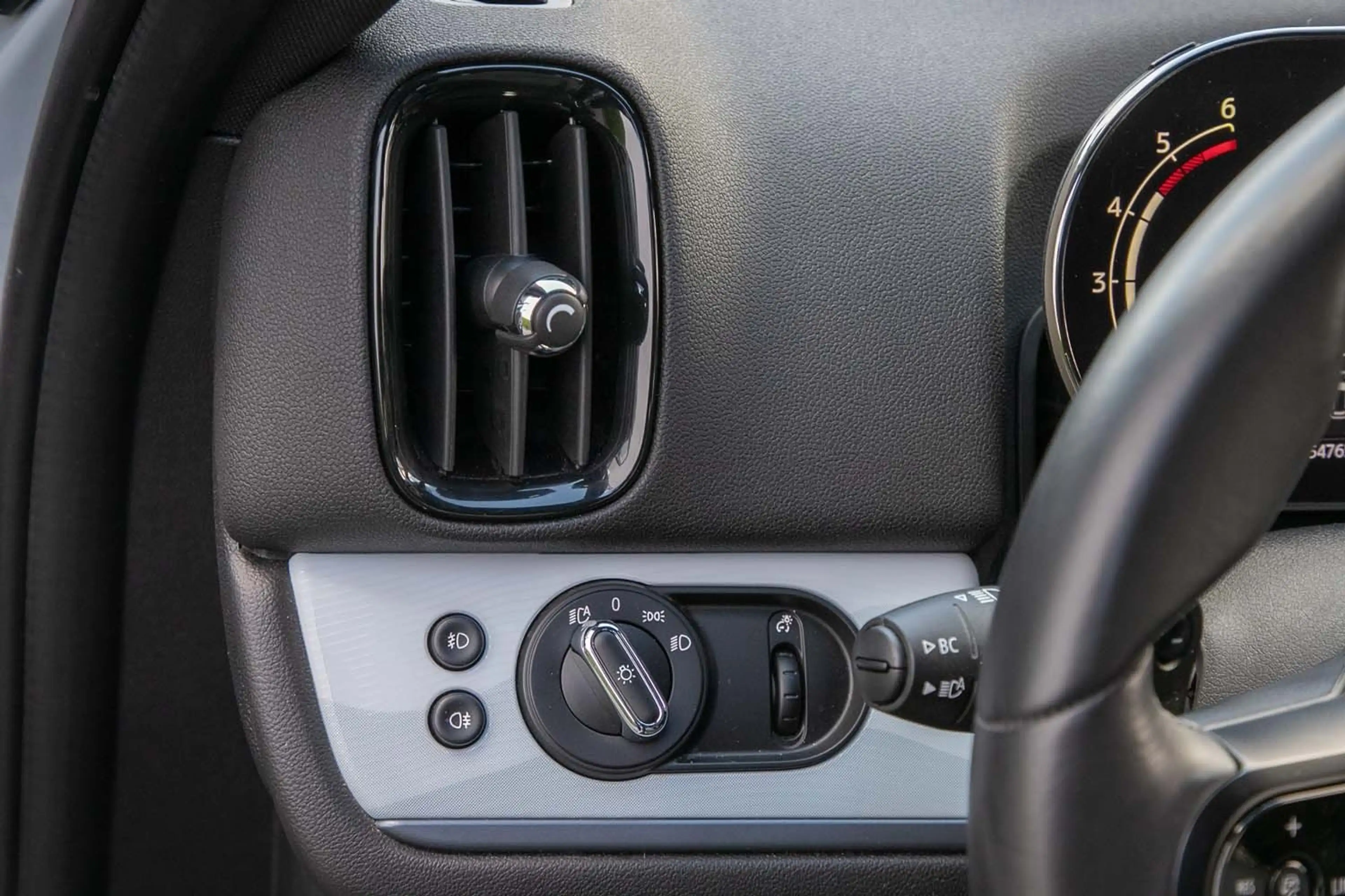 MINI Cooper SD Countryman Cooper SD ALL4 UNTAMED Edition HeadUp RfKam AHK — photo 11