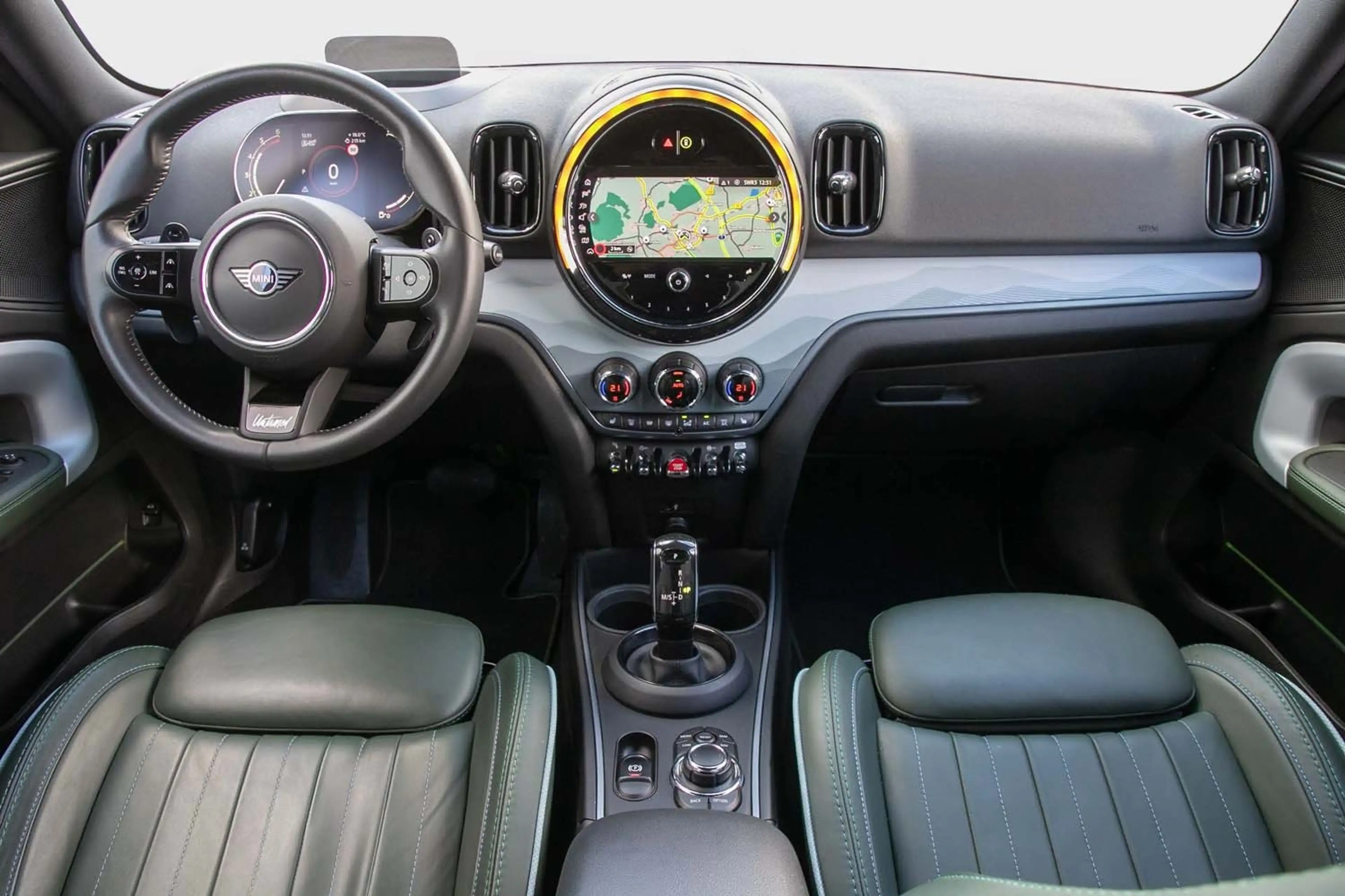 MINI Cooper SD Countryman Cooper SD ALL4 UNTAMED Edition HeadUp RfKam AHK — photo 5