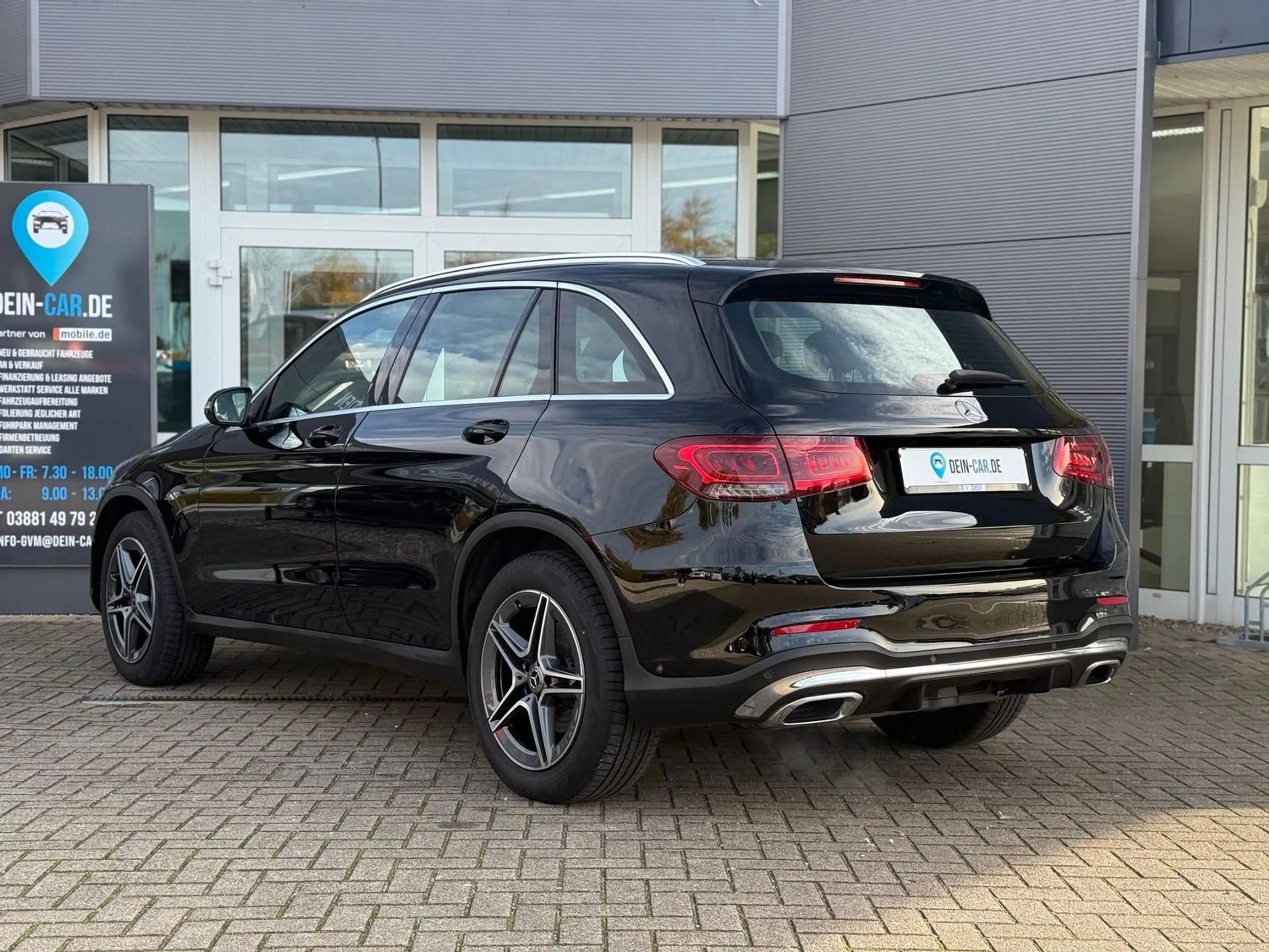Mercedes-Benz GLC 200 AMG Line ACC LED AHK PDC SHZ el.Heck Kam. — photo 7