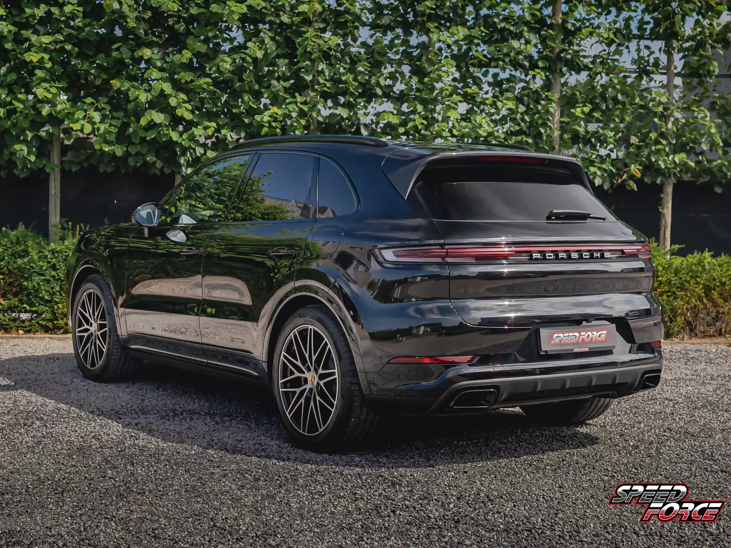 Porsche Cayenne E-Hybrid |Facelift|SportDesign|21"RS|18-Wegs|Pano Negru - 2