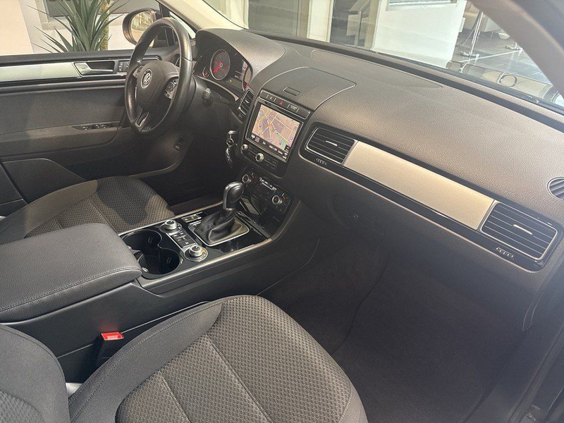 Volkswagen Touareg V6 TDI BMT/Start-Stopp 4Motion XENON All — photo 8
