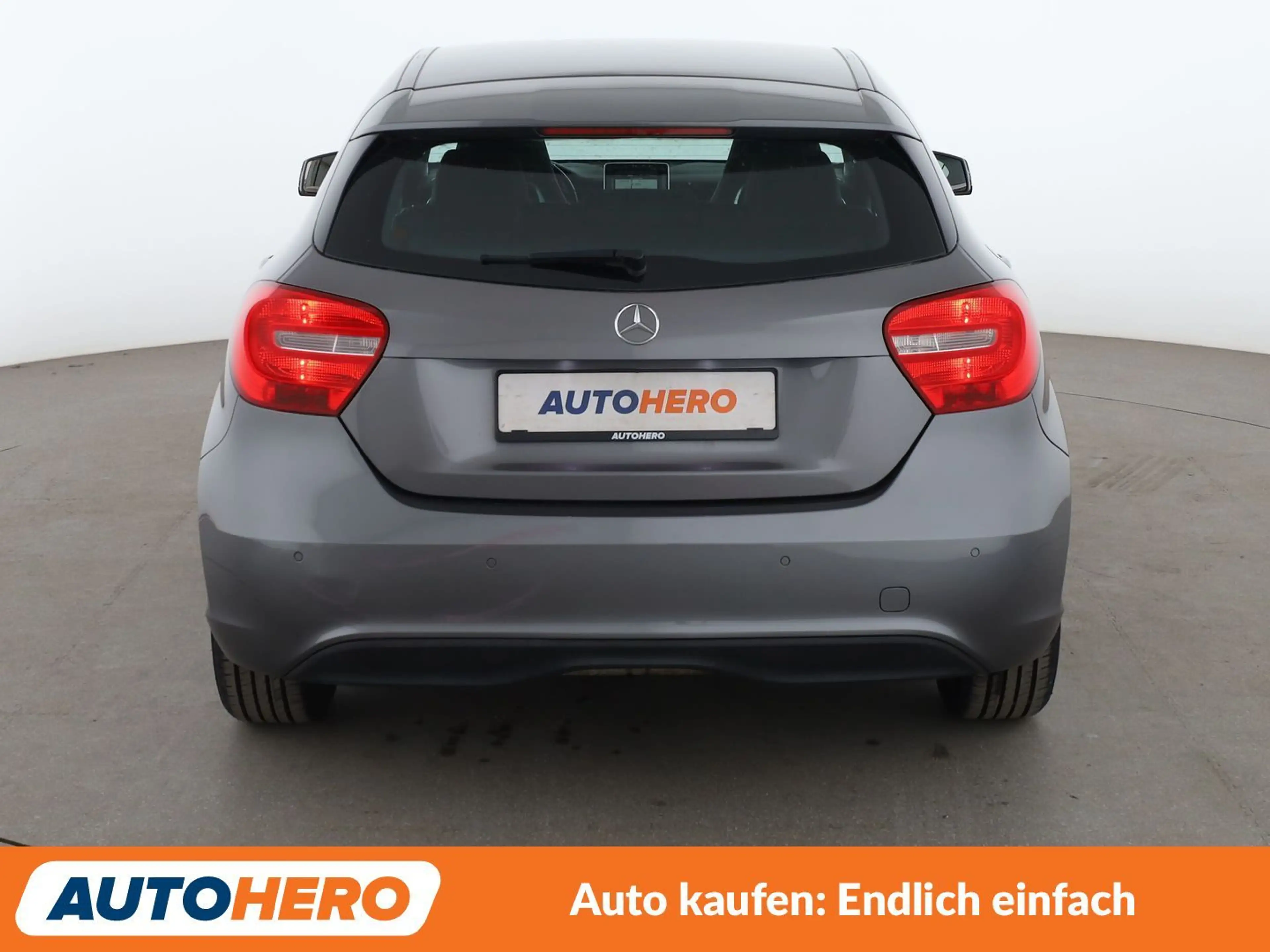 Mercedes-Benz A 180 A 180 BlueEfficiency Style*NAVI*PDC*SHZ*BT* — photo 5
