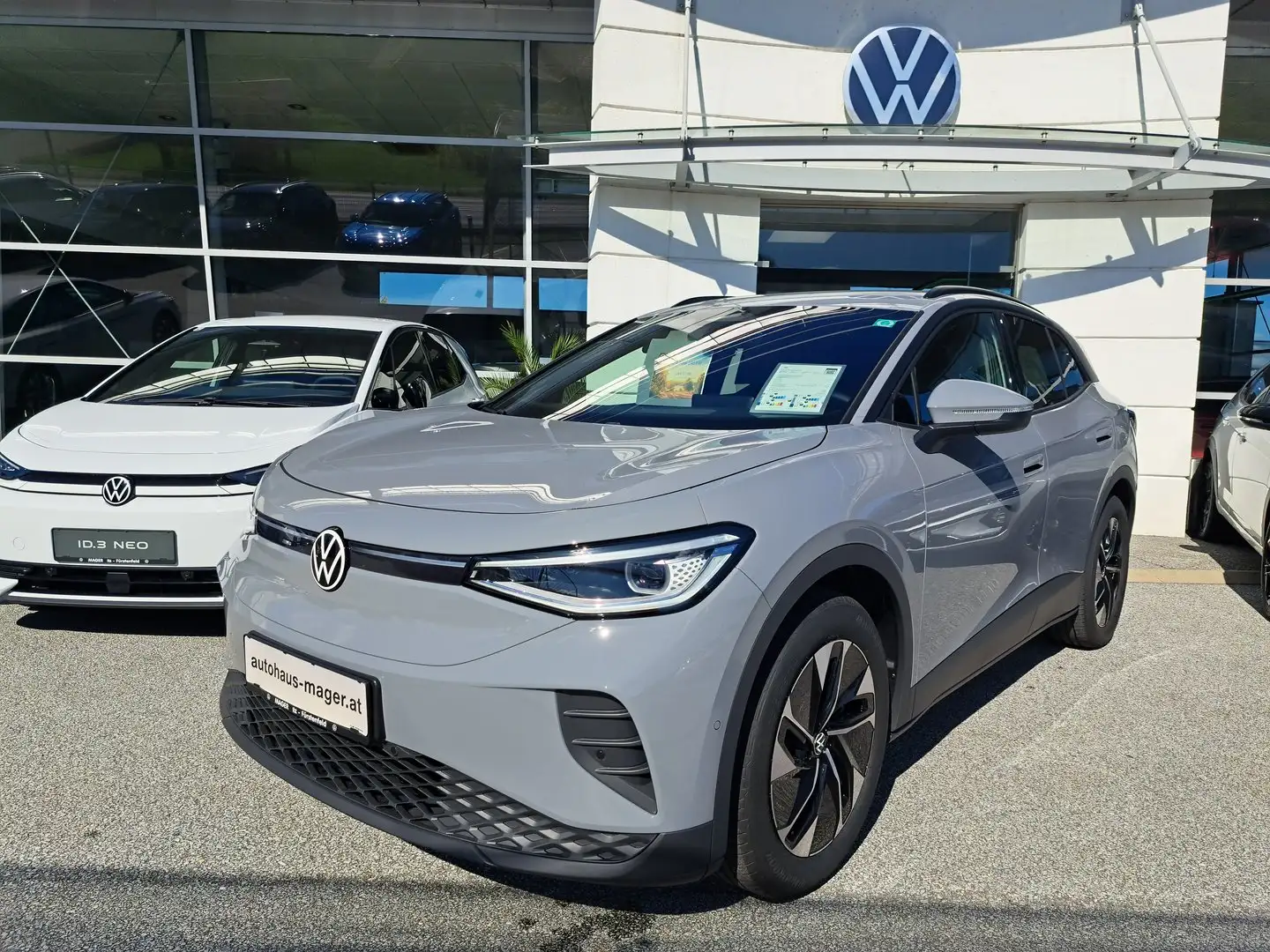 Volkswagen ID.4 Pro 210 kW Business Grau - 1