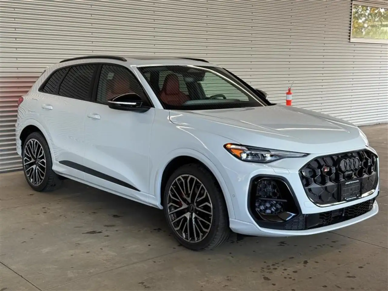 2025 Audi SQ5