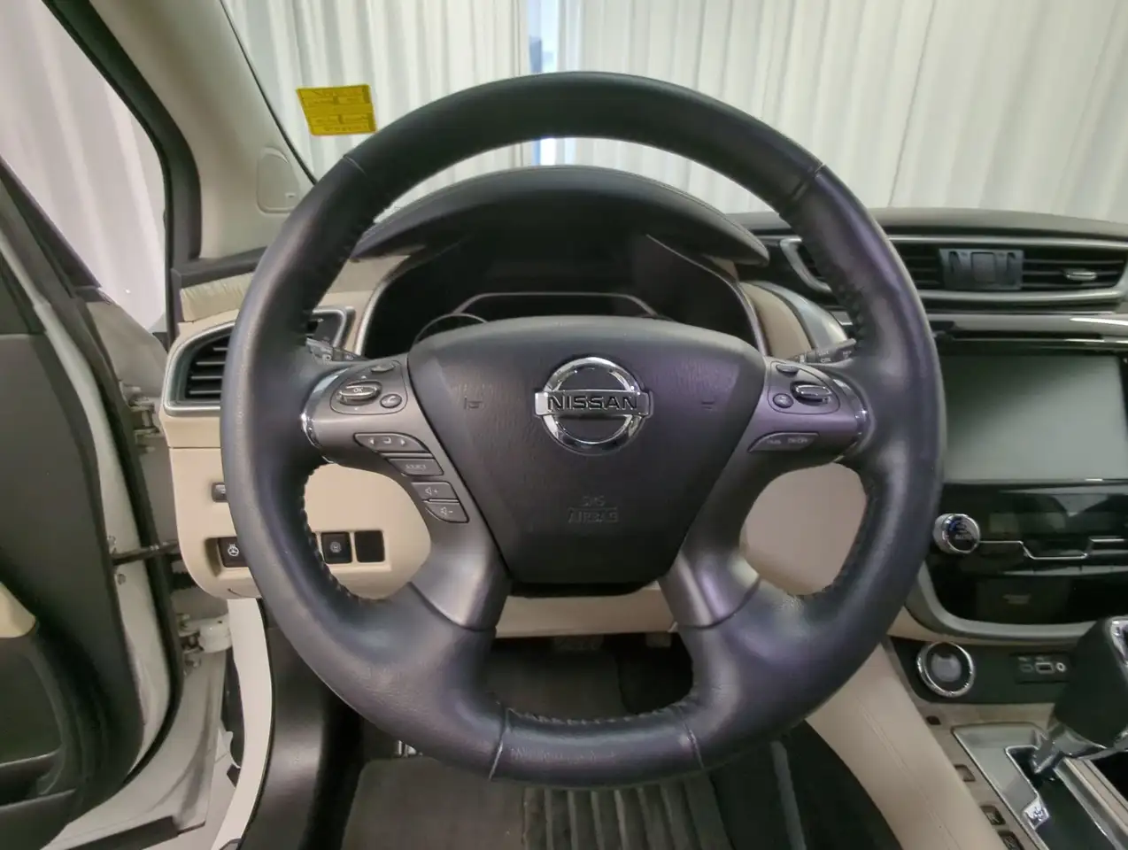 Nissan Murano снимка Nissan Murano