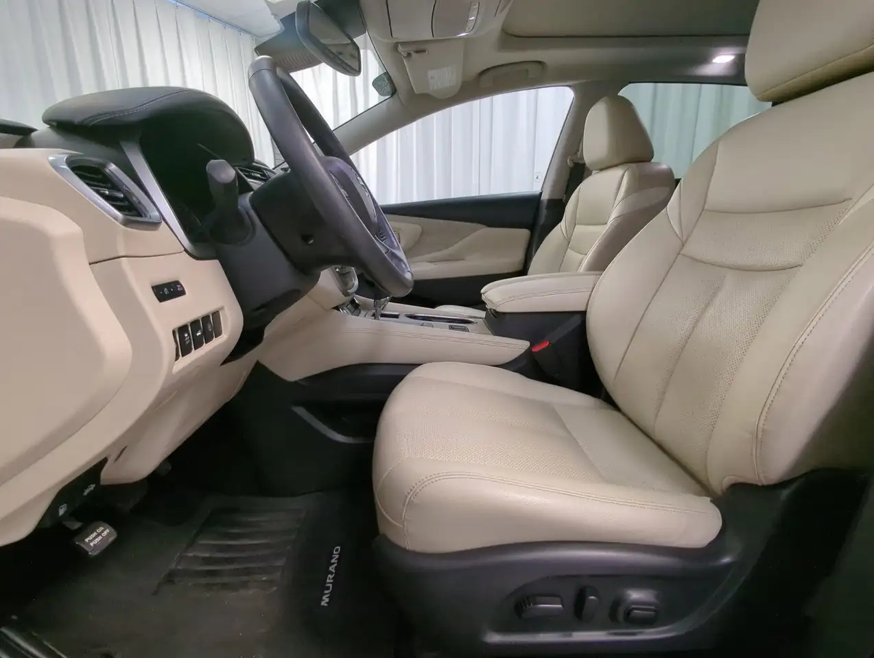 Nissan Murano снимка Nissan Murano