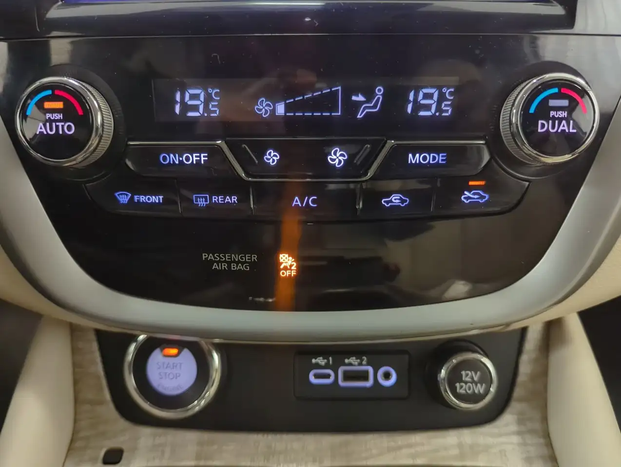 Nissan Murano снимка Nissan Murano