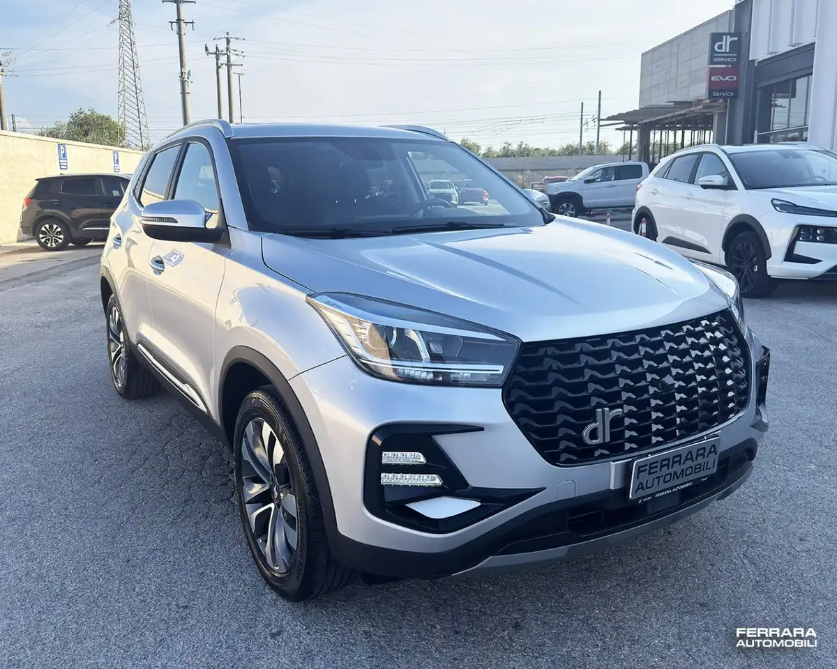 DR Automobiles DR5.0 2023