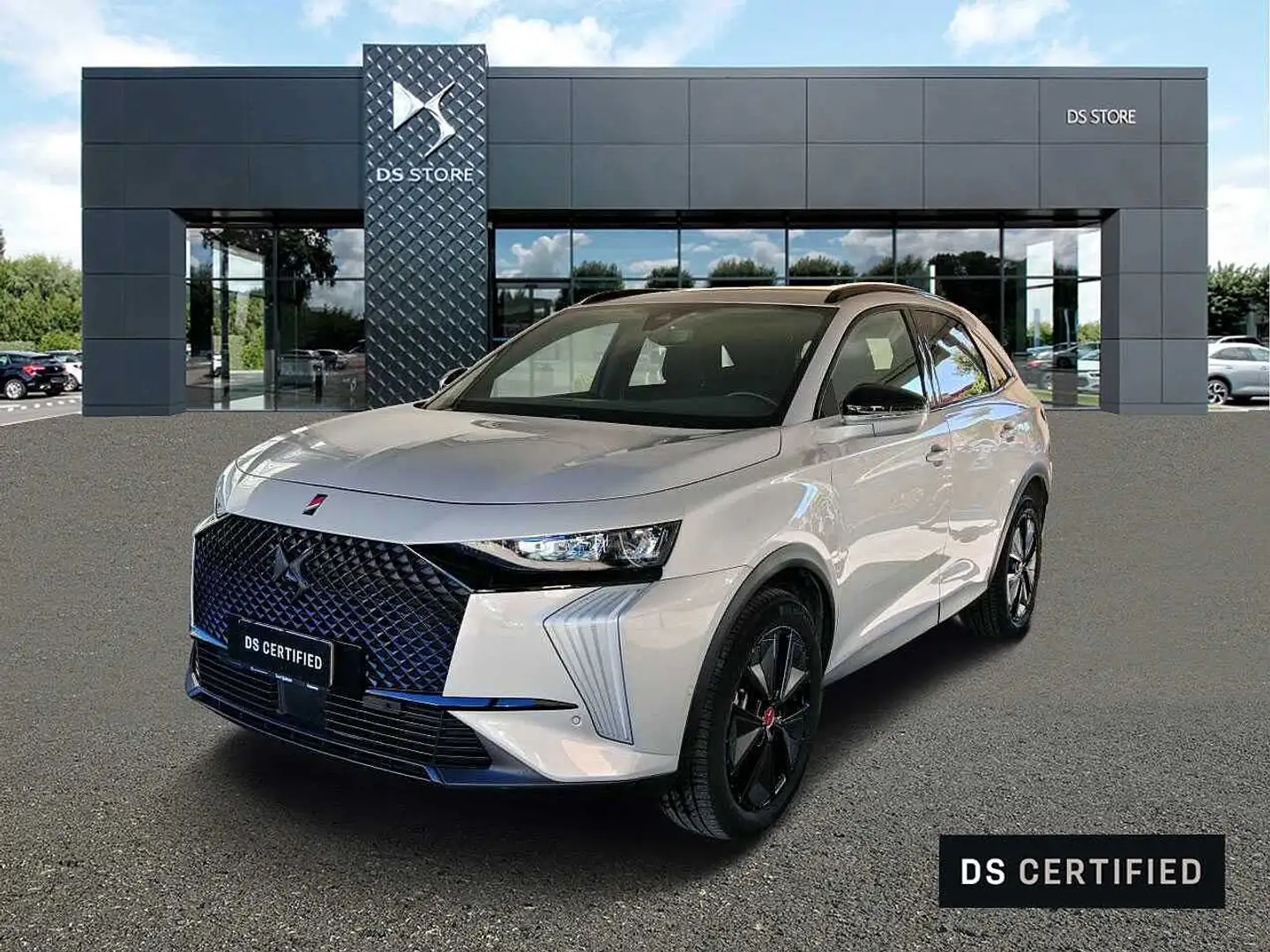 DS Automobiles DS 7 7 DS 7 BlueHDi 130 aut. Performance Line Gris - 1