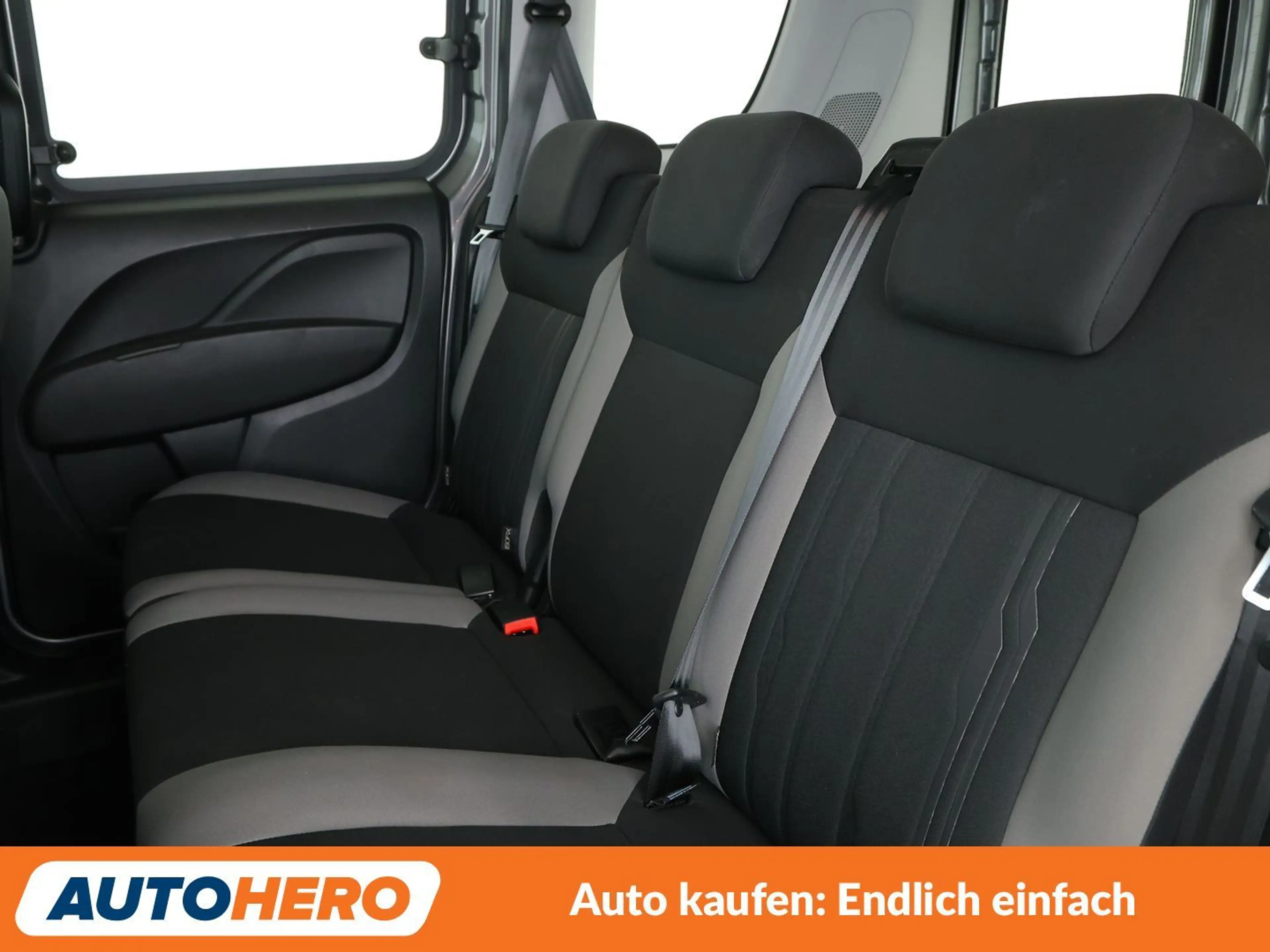 Fiat Doblo 1.6 JTDM SX Kombi*NAVI* — photo 14