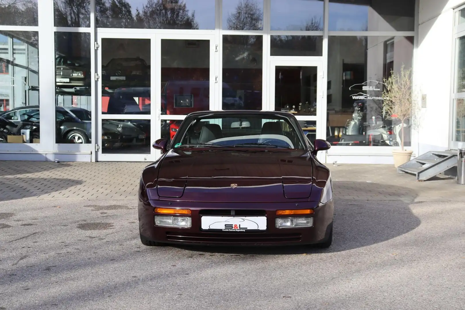 Porsche 944 Turbo - 2