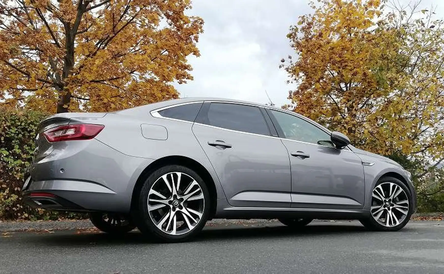 Renault Talisman Talisman Initiale Paris Energy dCi 160 EDC Grau - 2