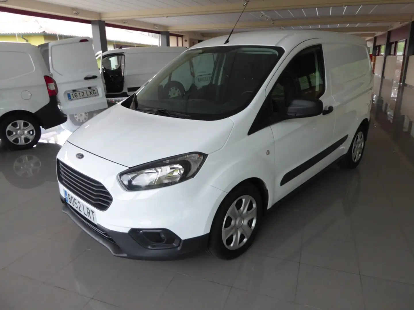 Ford Transit Courier Van 1.5TDCi Trend 75 Blanco - 2