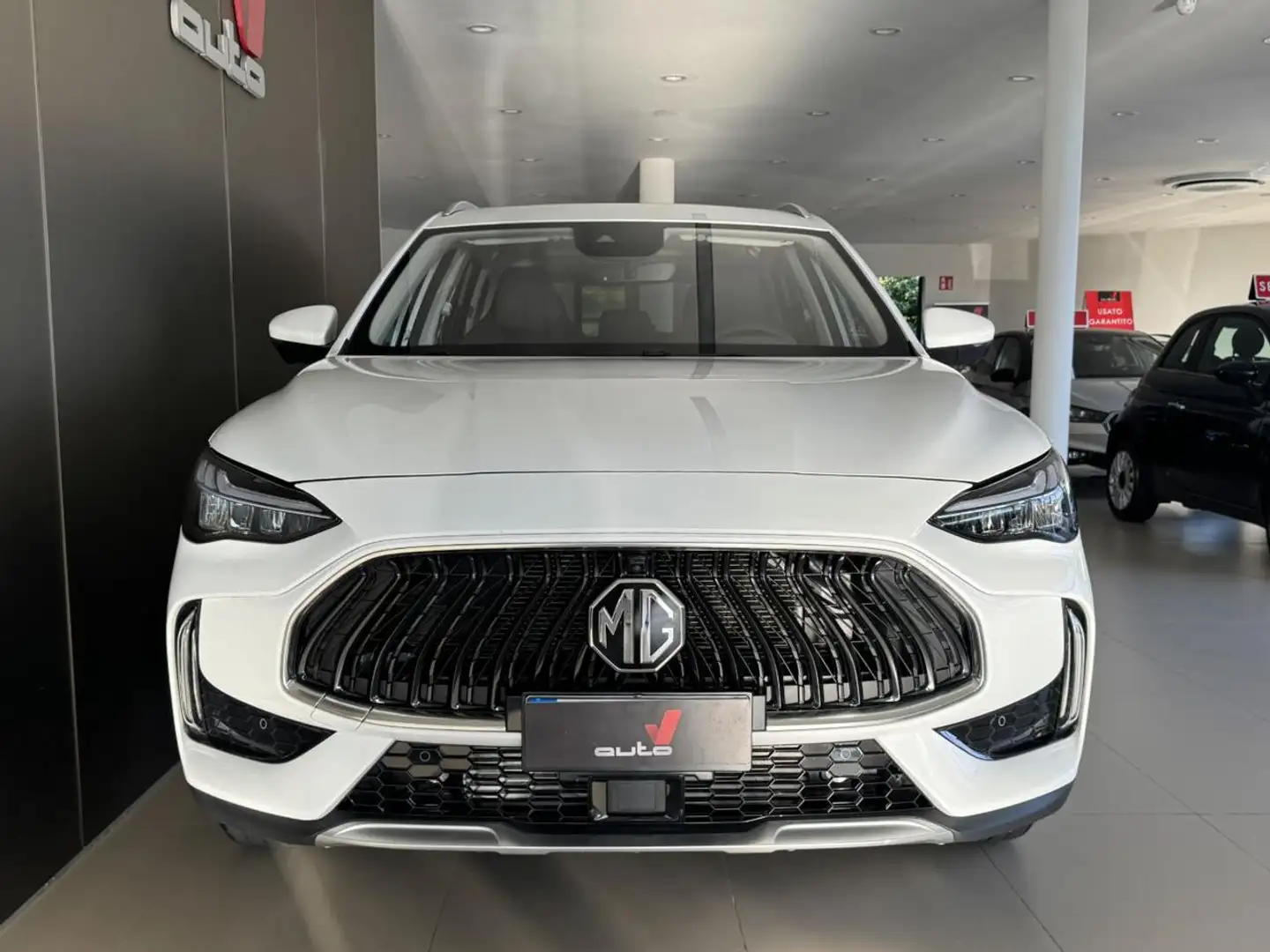 MG HS 1.5T-GDI AT Luxury+TETTO+TELE 360 Bianco - 2