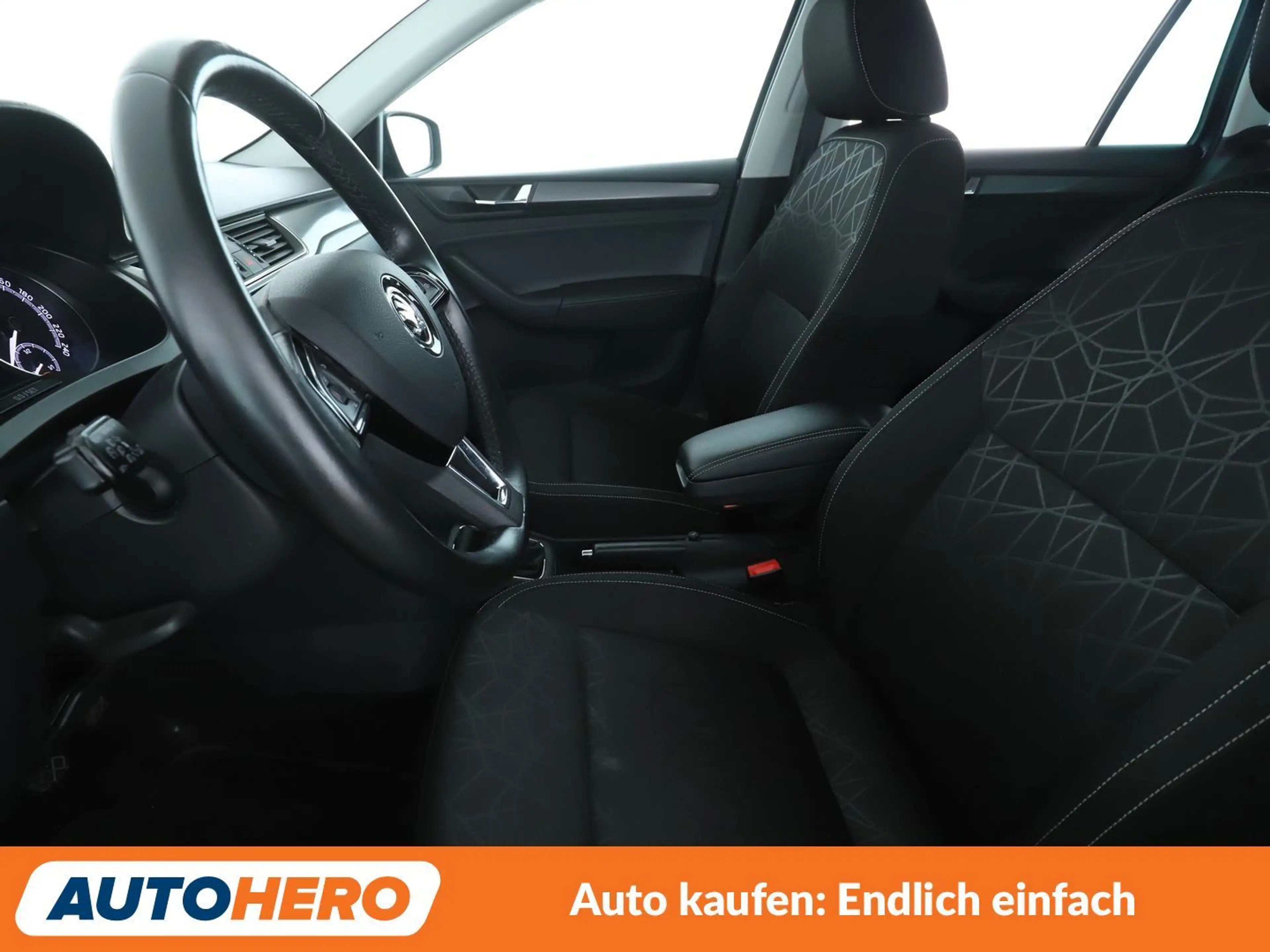 Skoda Rapid/Spaceback 1.0 TSI Clever*PDC*SHZ*KLIMA*TEMPO*GARANTIE* — photo 10