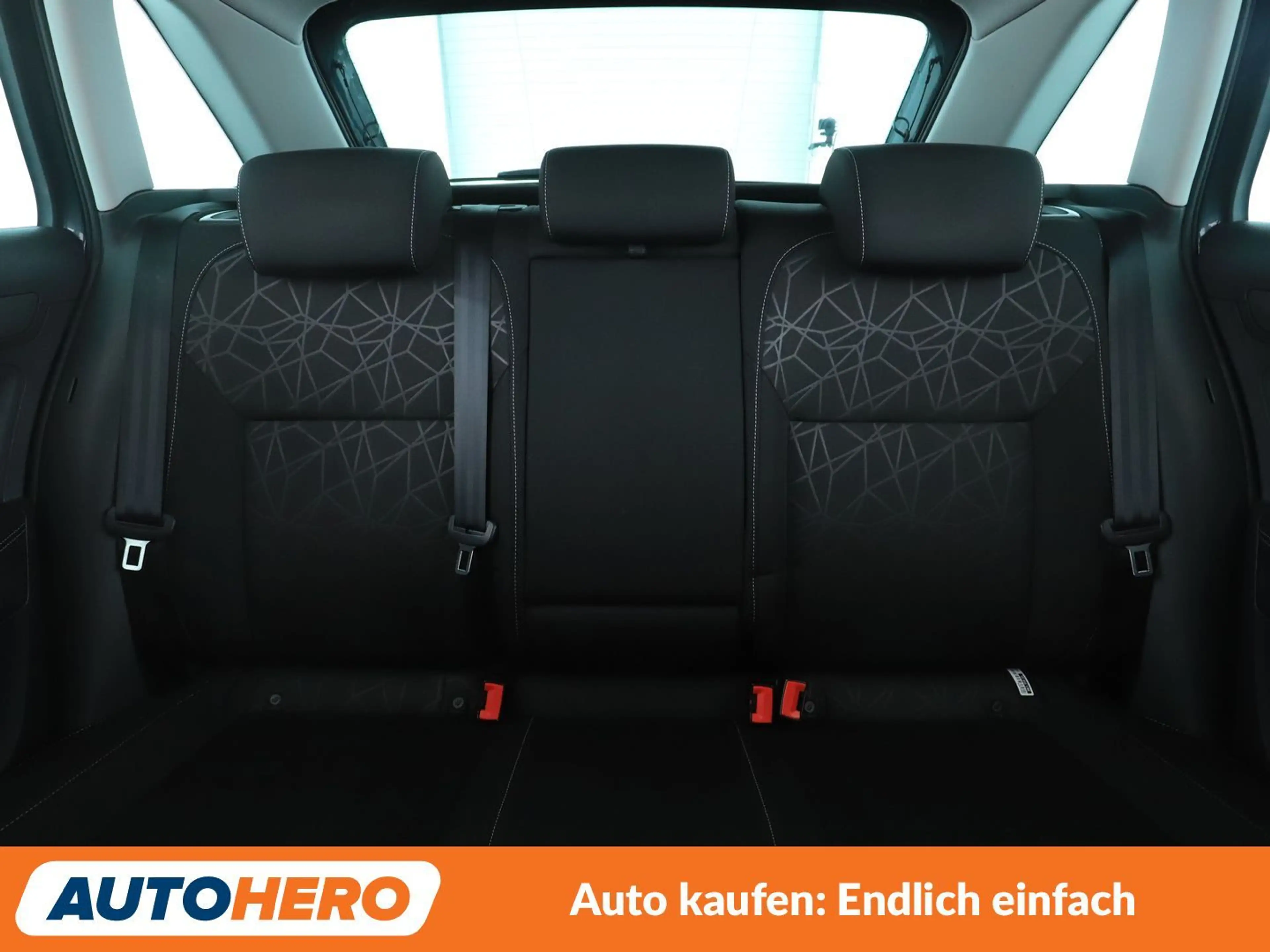 Skoda Rapid/Spaceback 1.0 TSI Clever*PDC*SHZ*KLIMA*TEMPO*GARANTIE* — photo 15