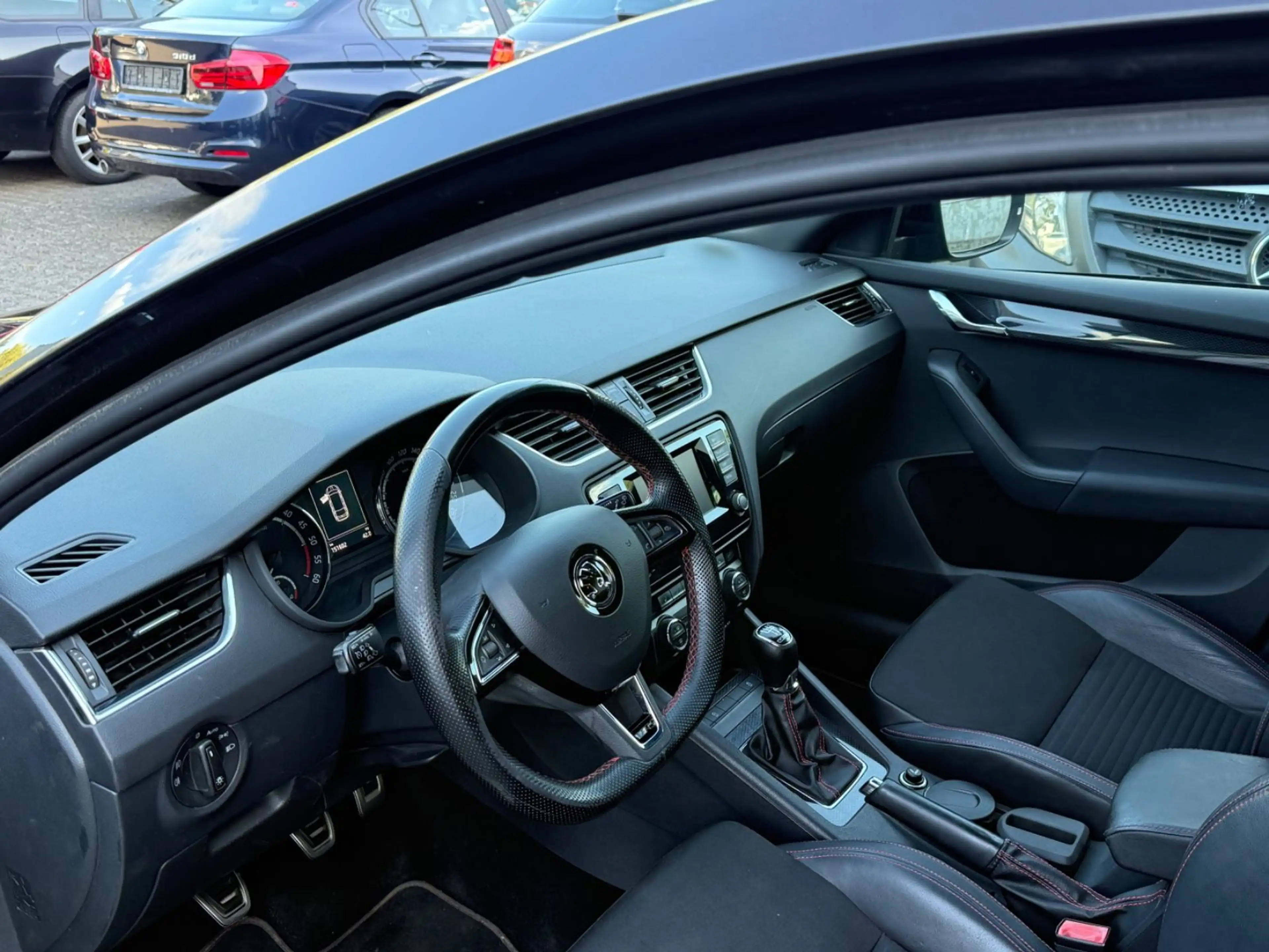 Skoda Octavia Combi RS 2.0 TDI Panorama Navi AHK — photo 9