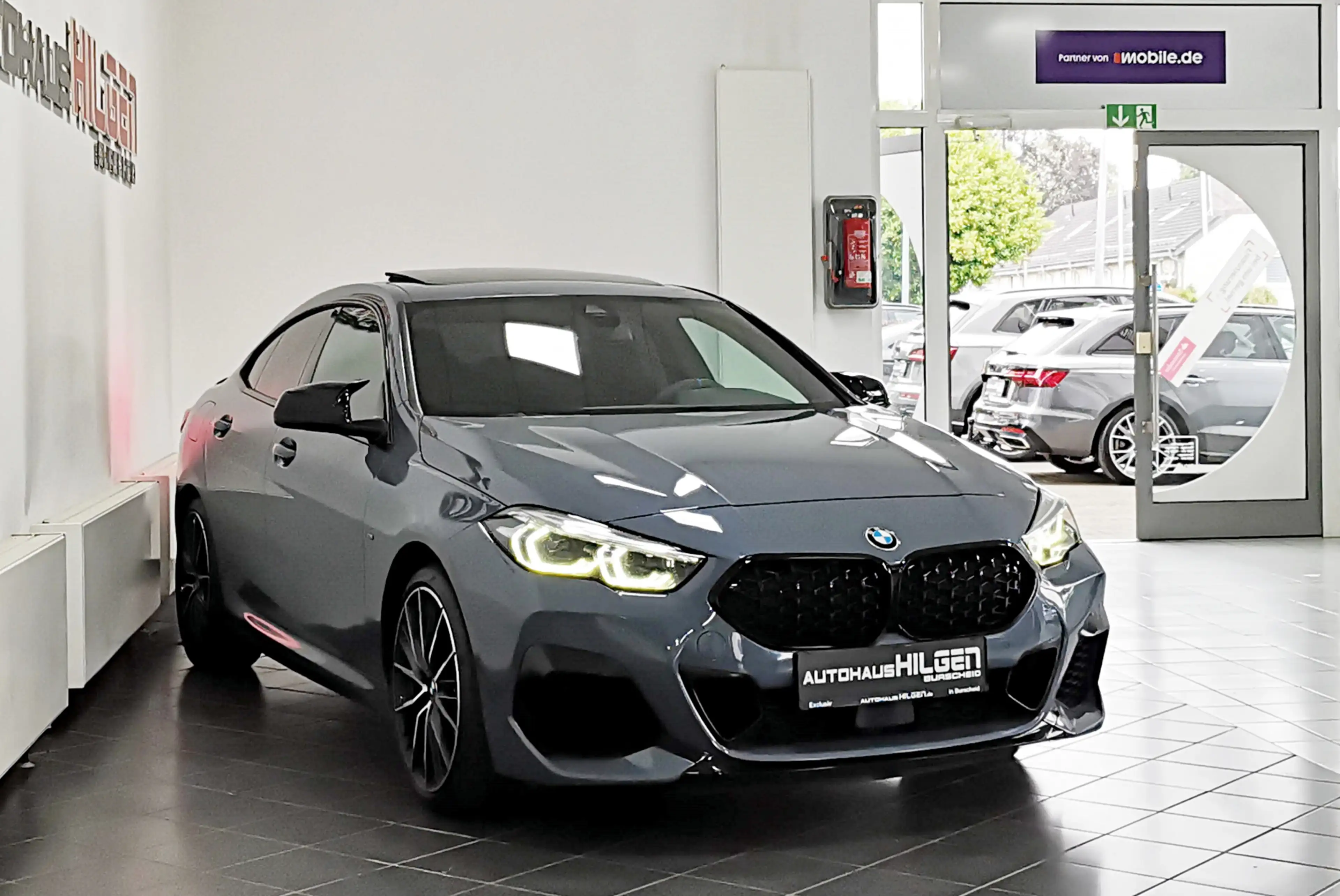 BMW 235 xDrive Aut*DEUTSCH*REMUS*Schale*Pano*R.Kam — photo 3